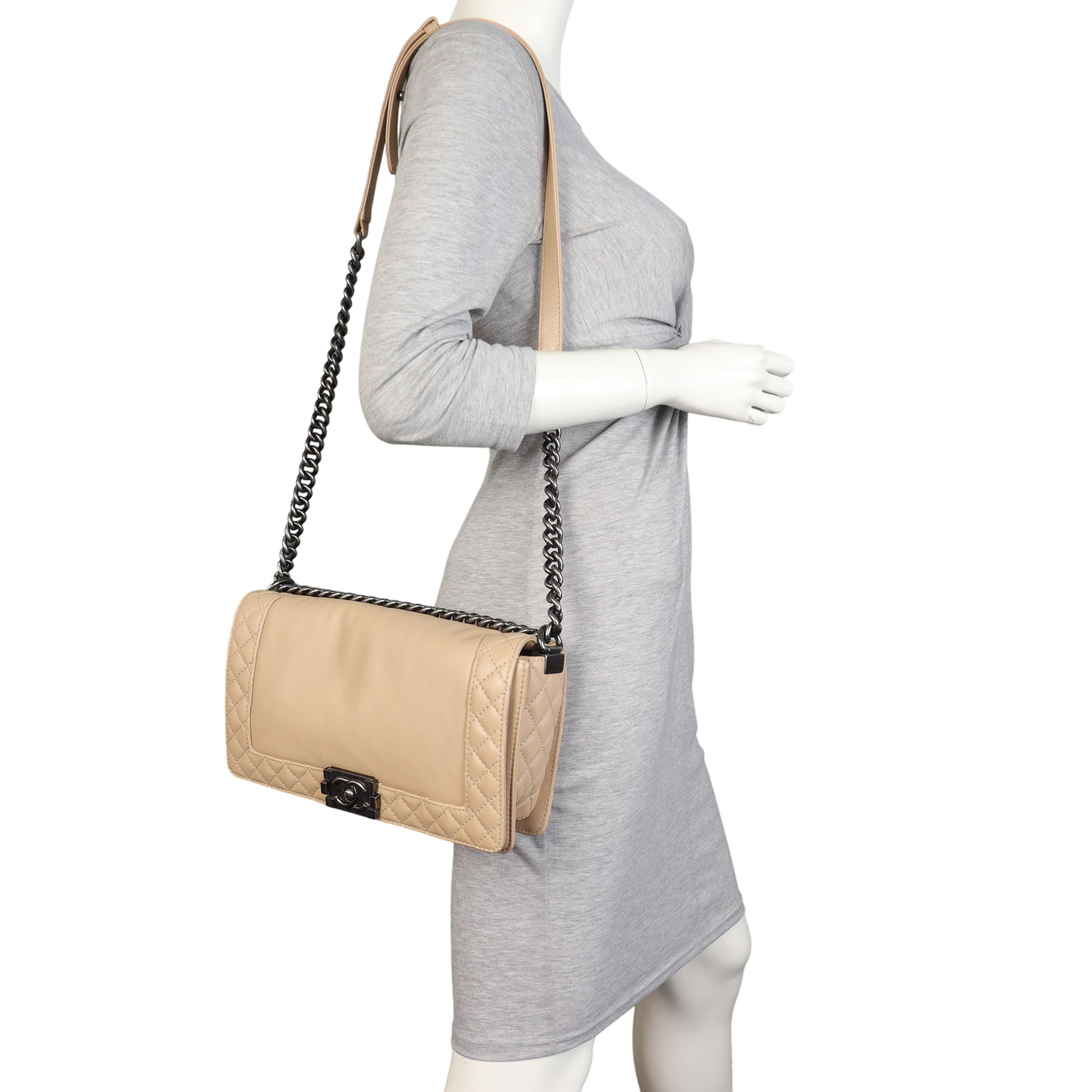 Chanel Boy Reverso New Medium