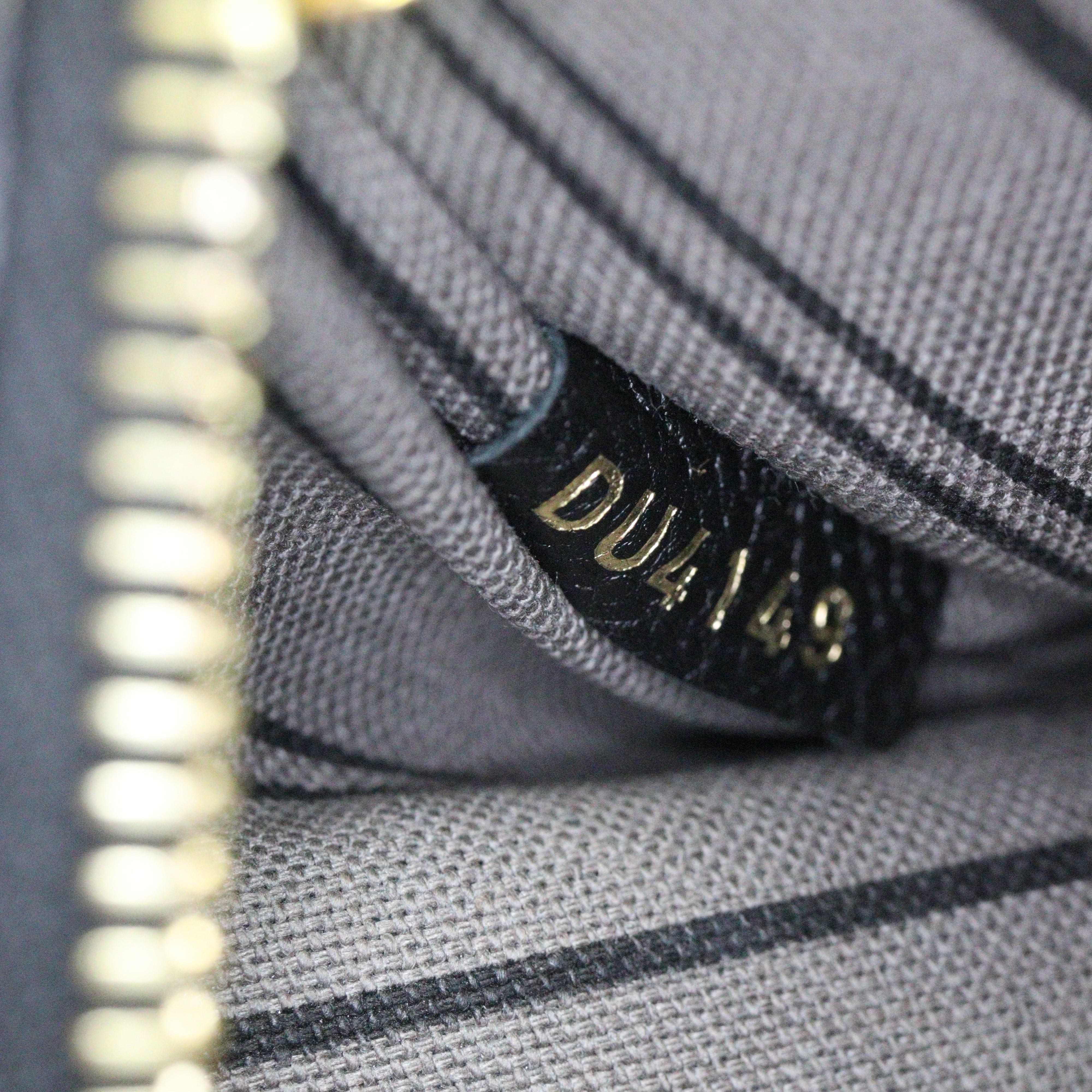 Louis Vuitton Pochette Metis Monogram Empreinte