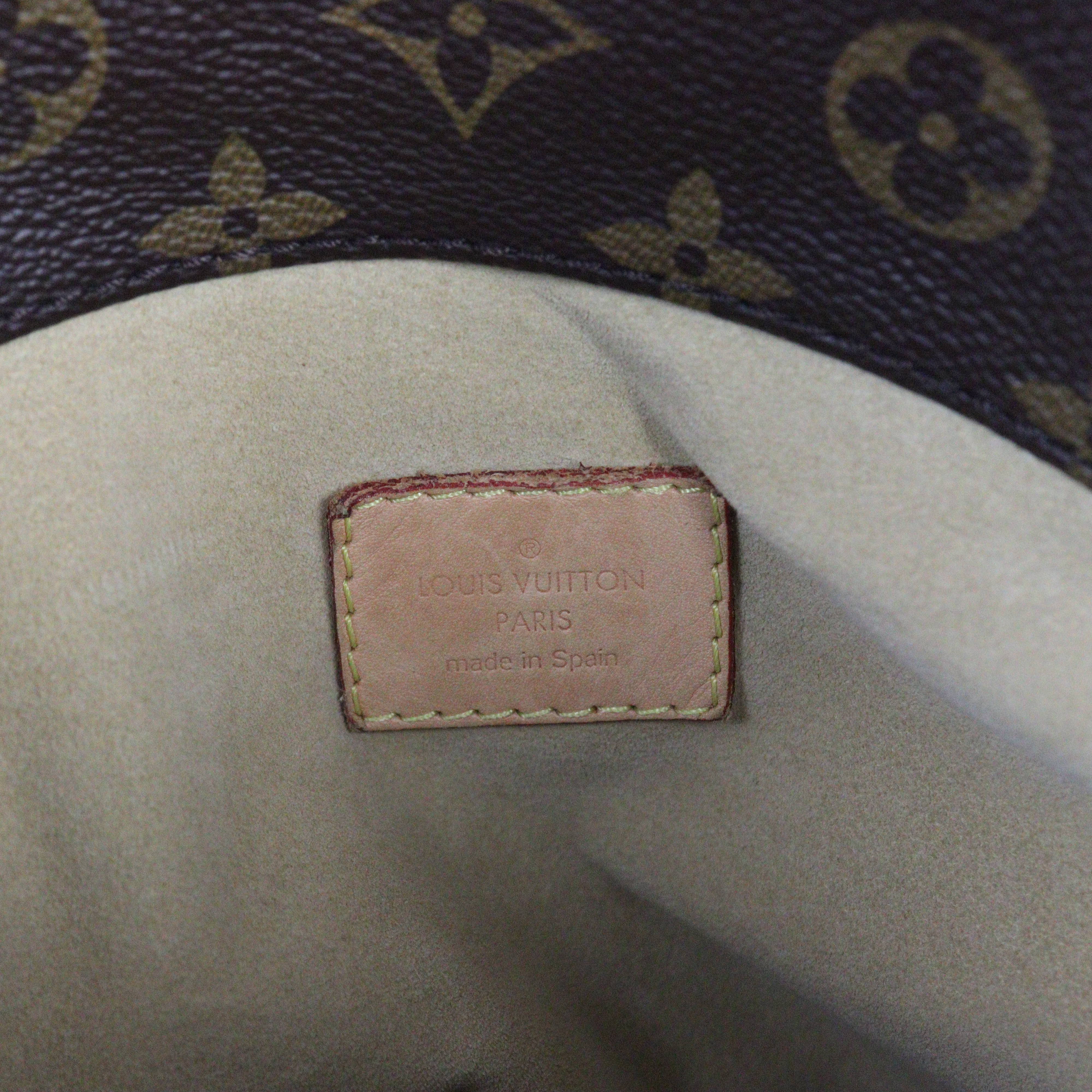 Louis Vuitton Artsy MM Monogram