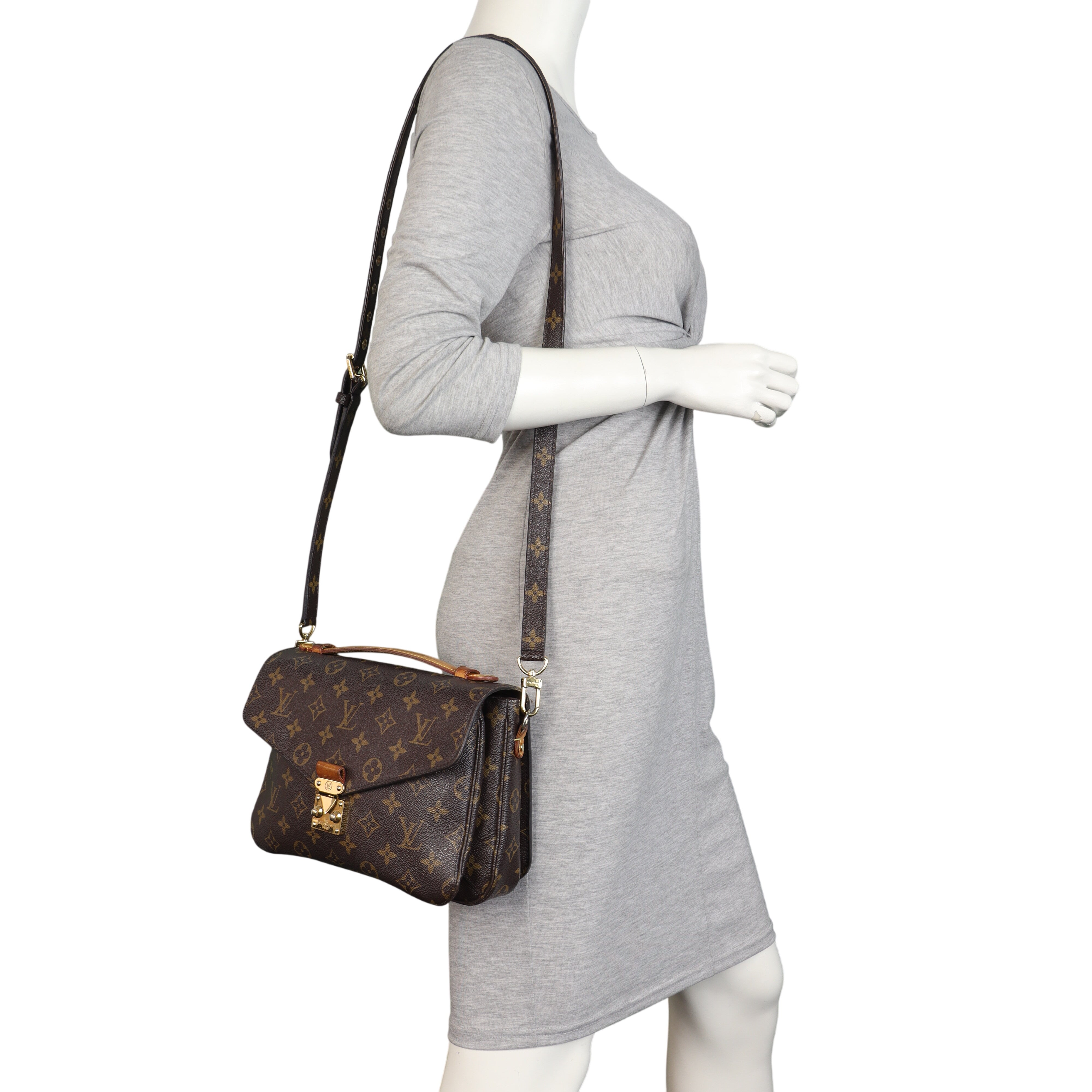 Louis Vuitton Pochette Metis Monogram