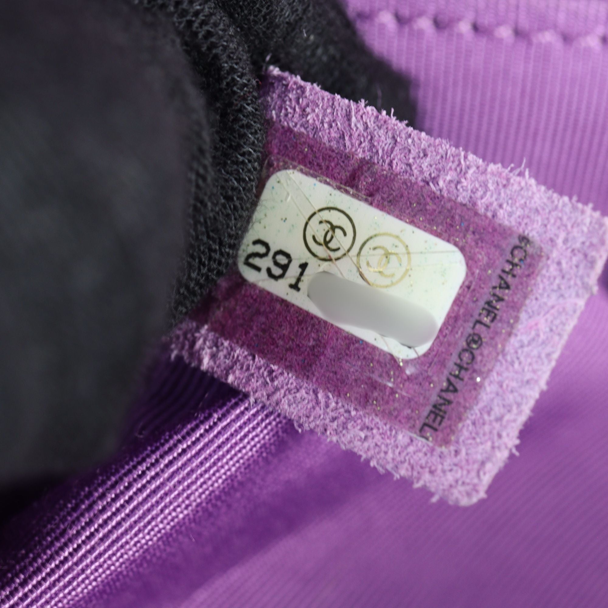 Chanel Boy Old Medium Chevron