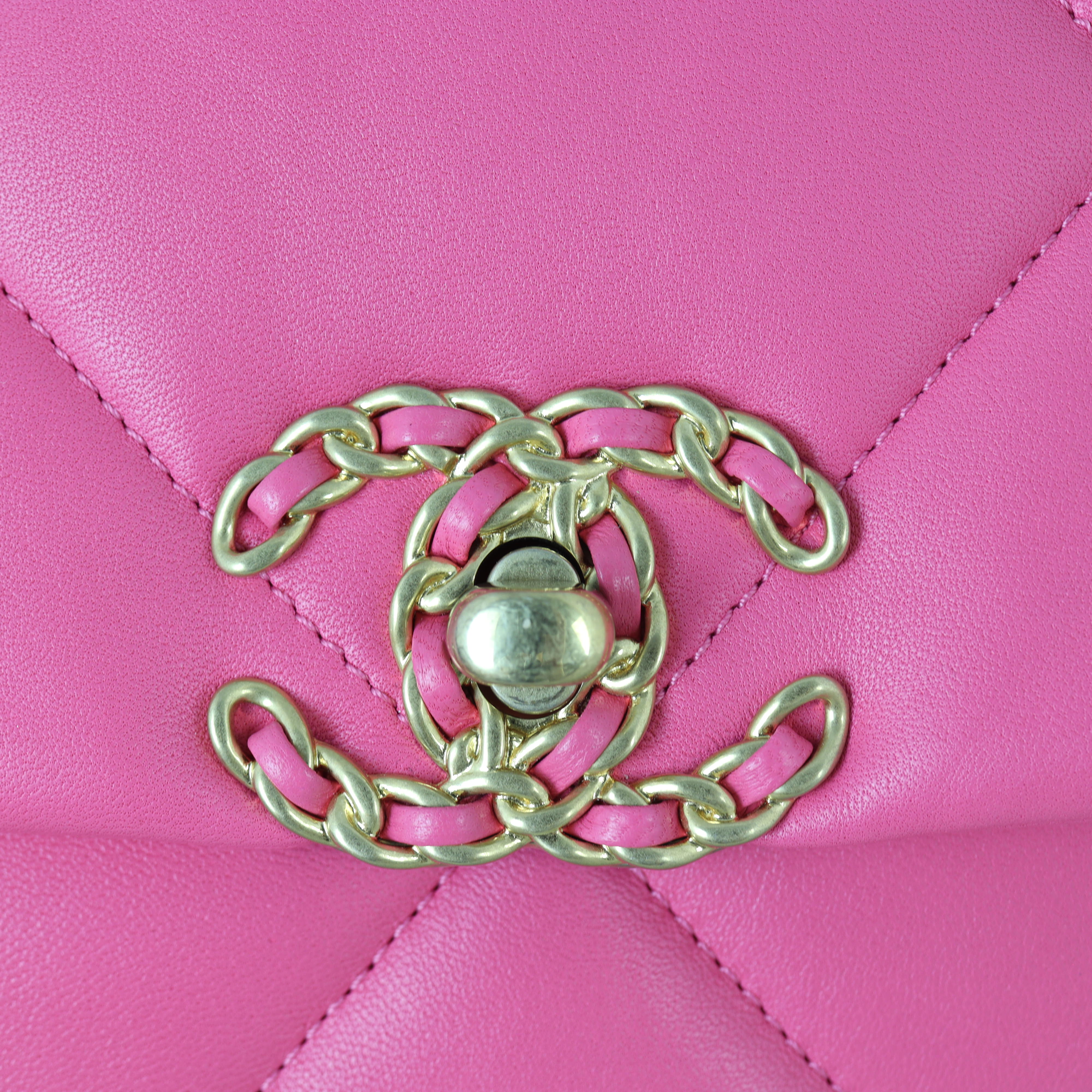 Chanel 19 Flap Bag Medium