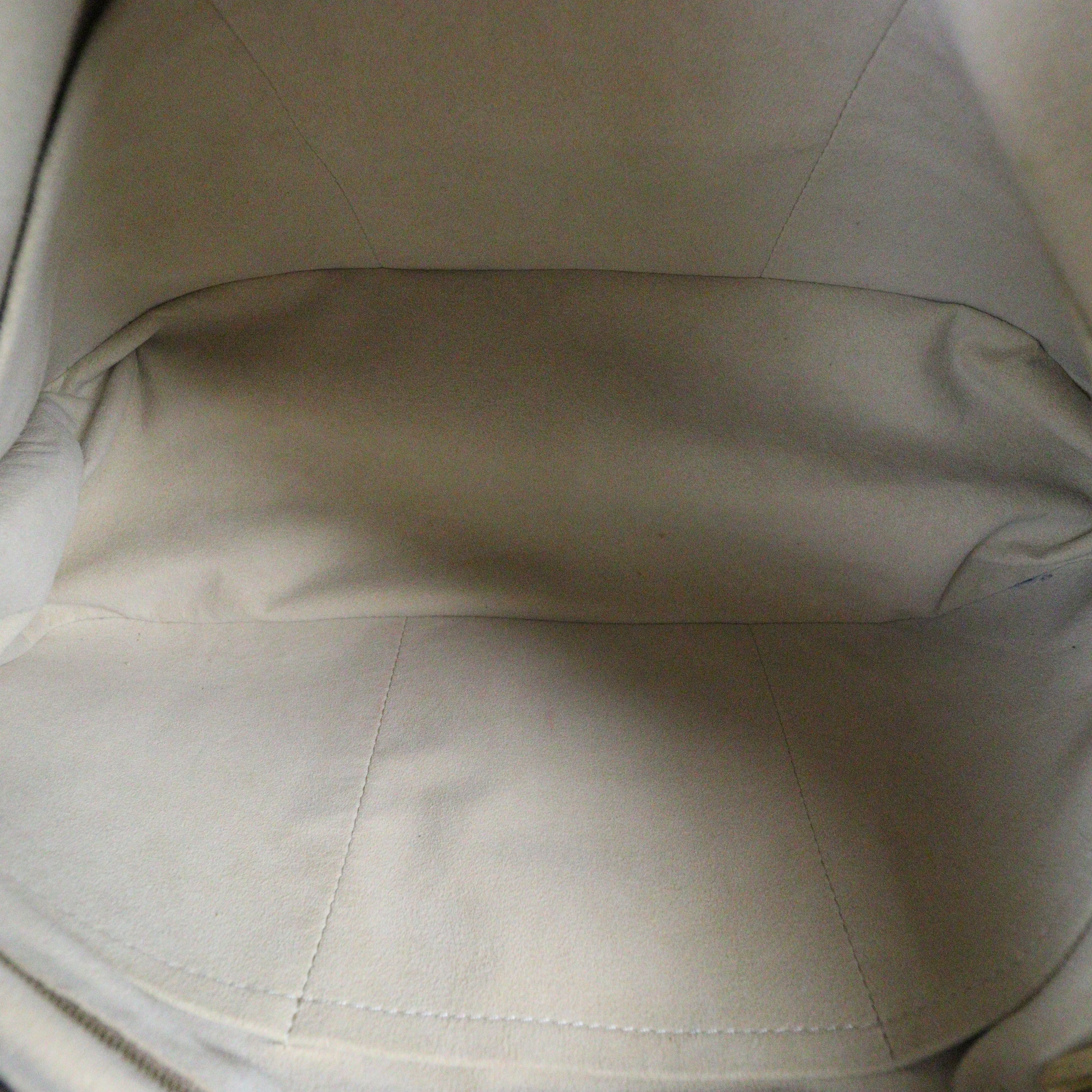 Louis Vuitton Artsy MM Monogram