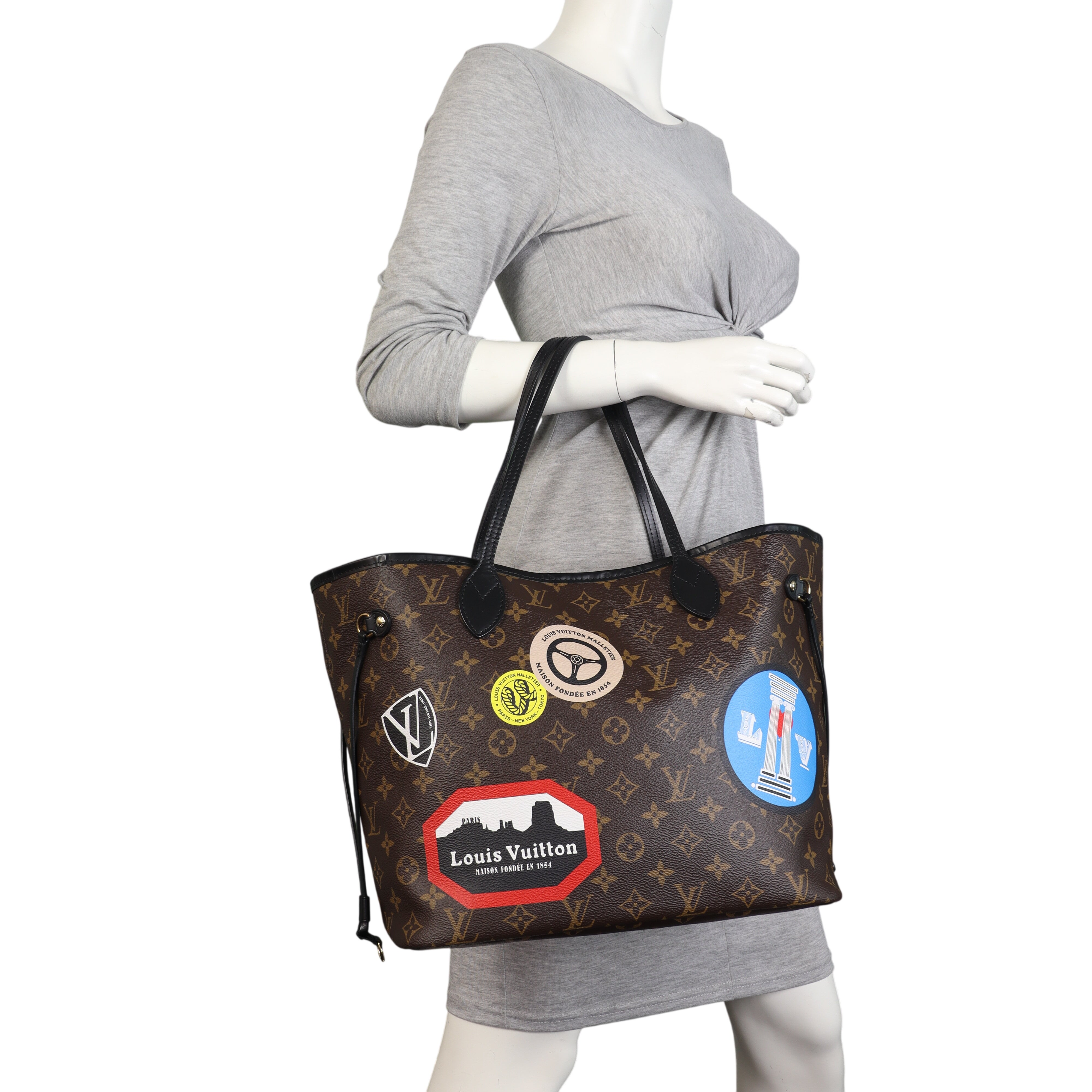 Louis Vuitton Neverfull MM Monogram World Tour