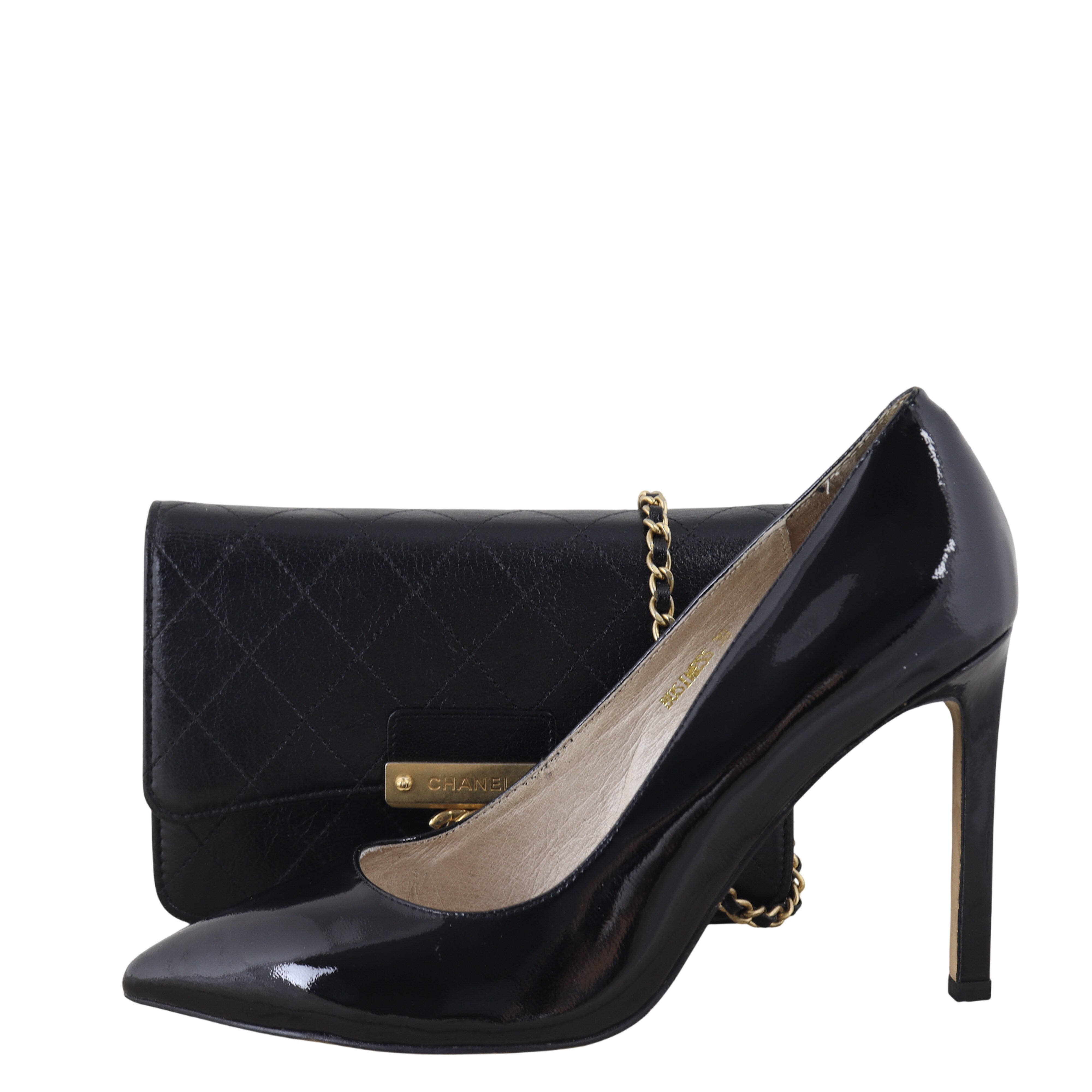 Chanel Golden Class Wallet on Chain