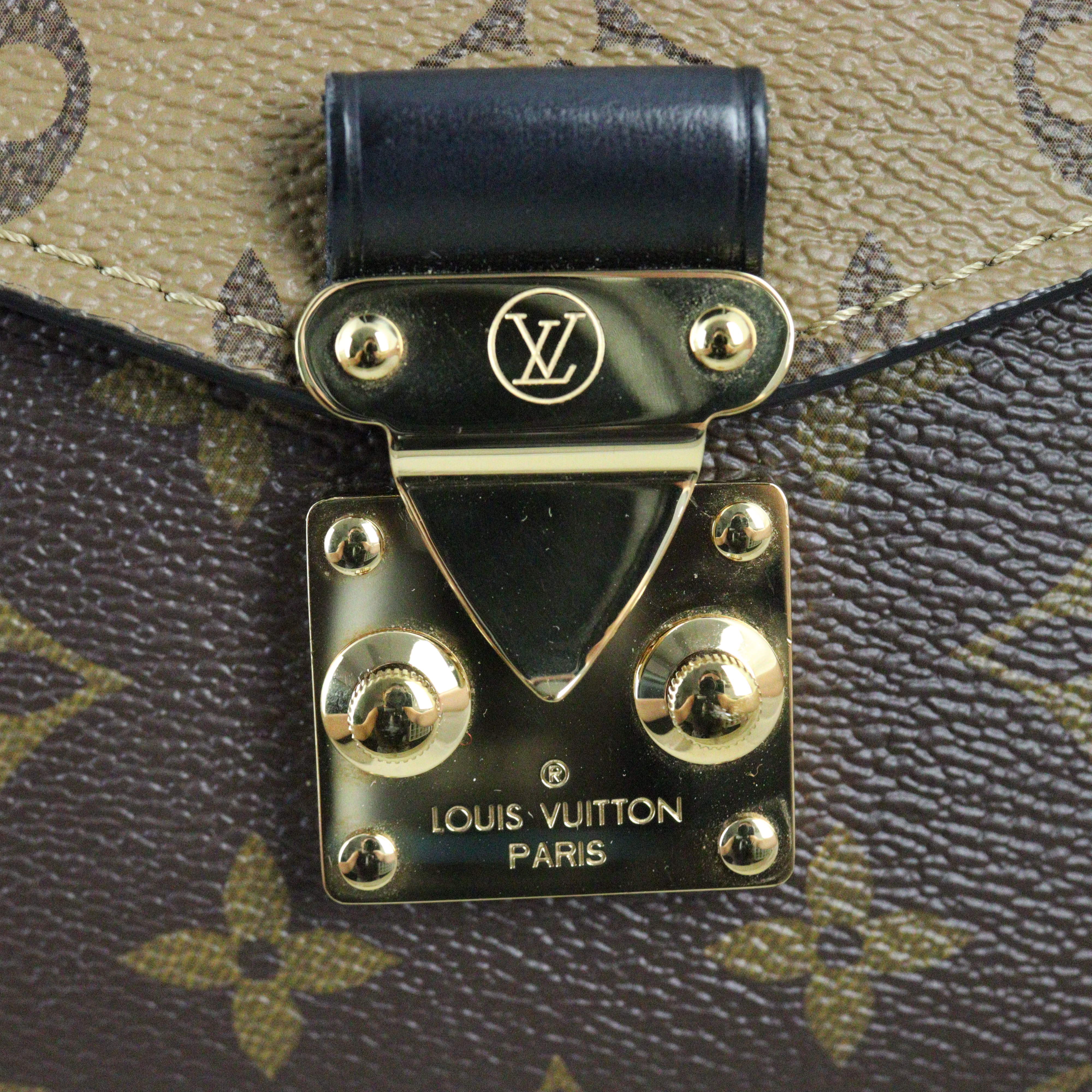 Louis Vuitton Pochette Metis Monogram Reverse