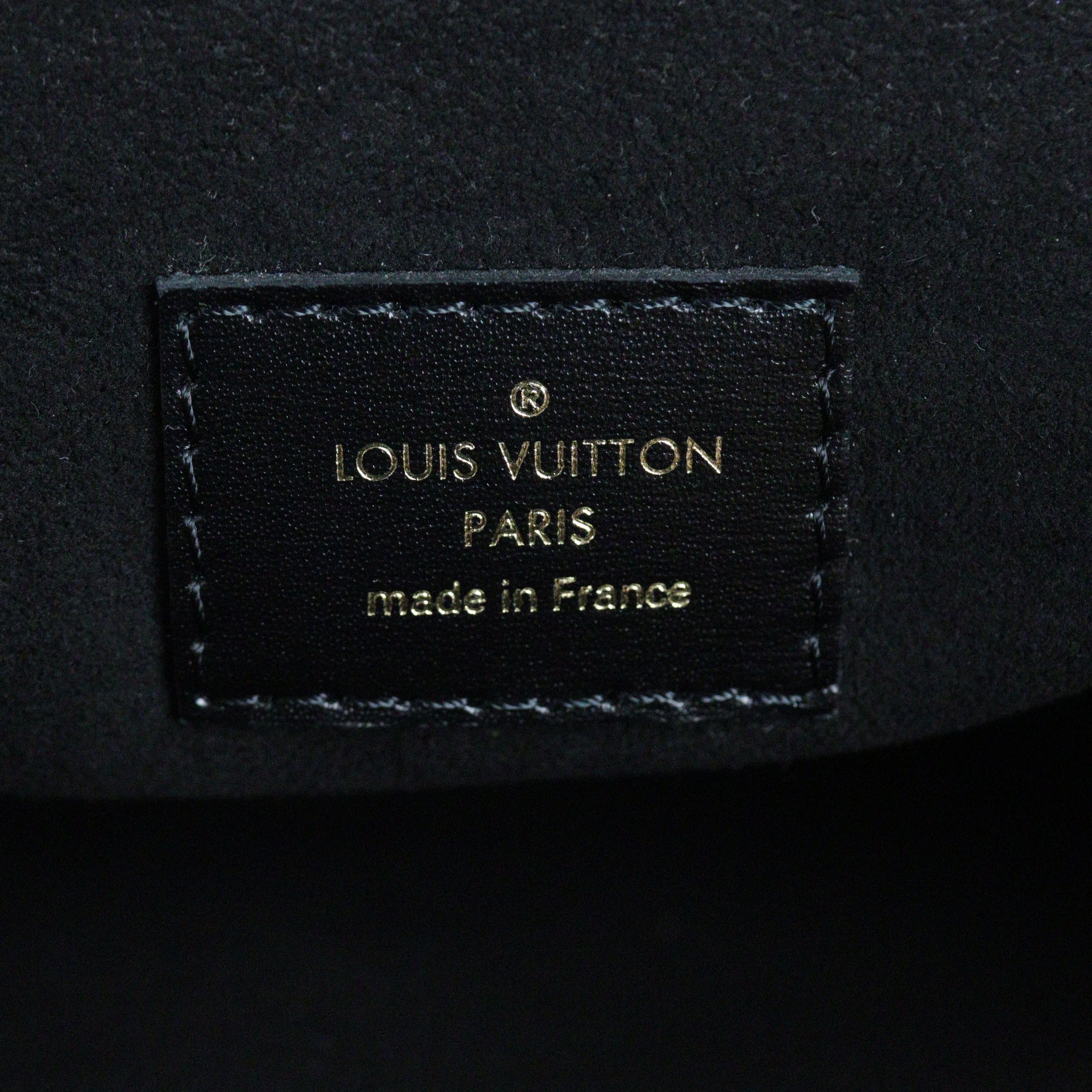 Louis Vuitton Pochette Metis Monogram Reverse