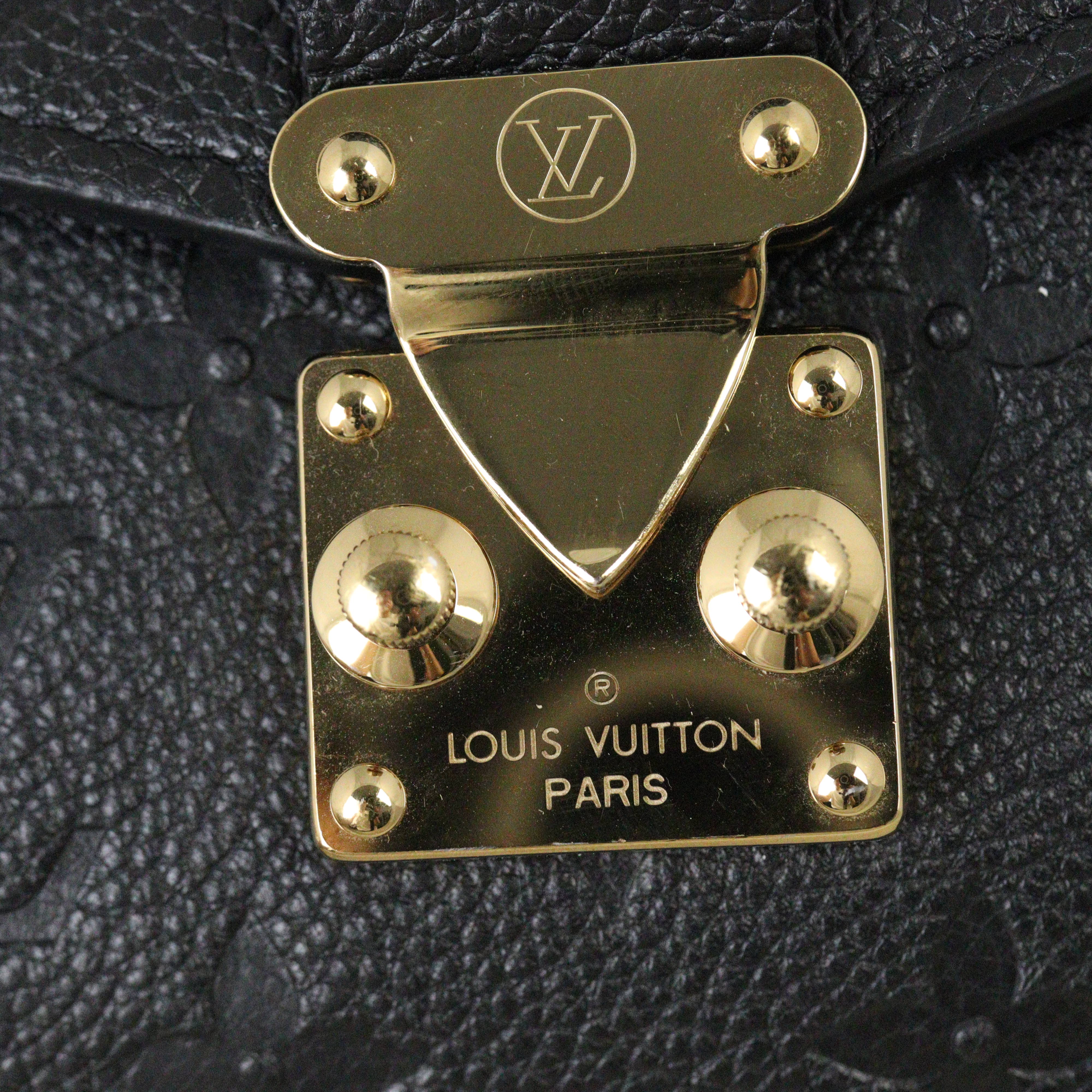 Louis Vuitton Pochette Metis East West Monogram Empreinte