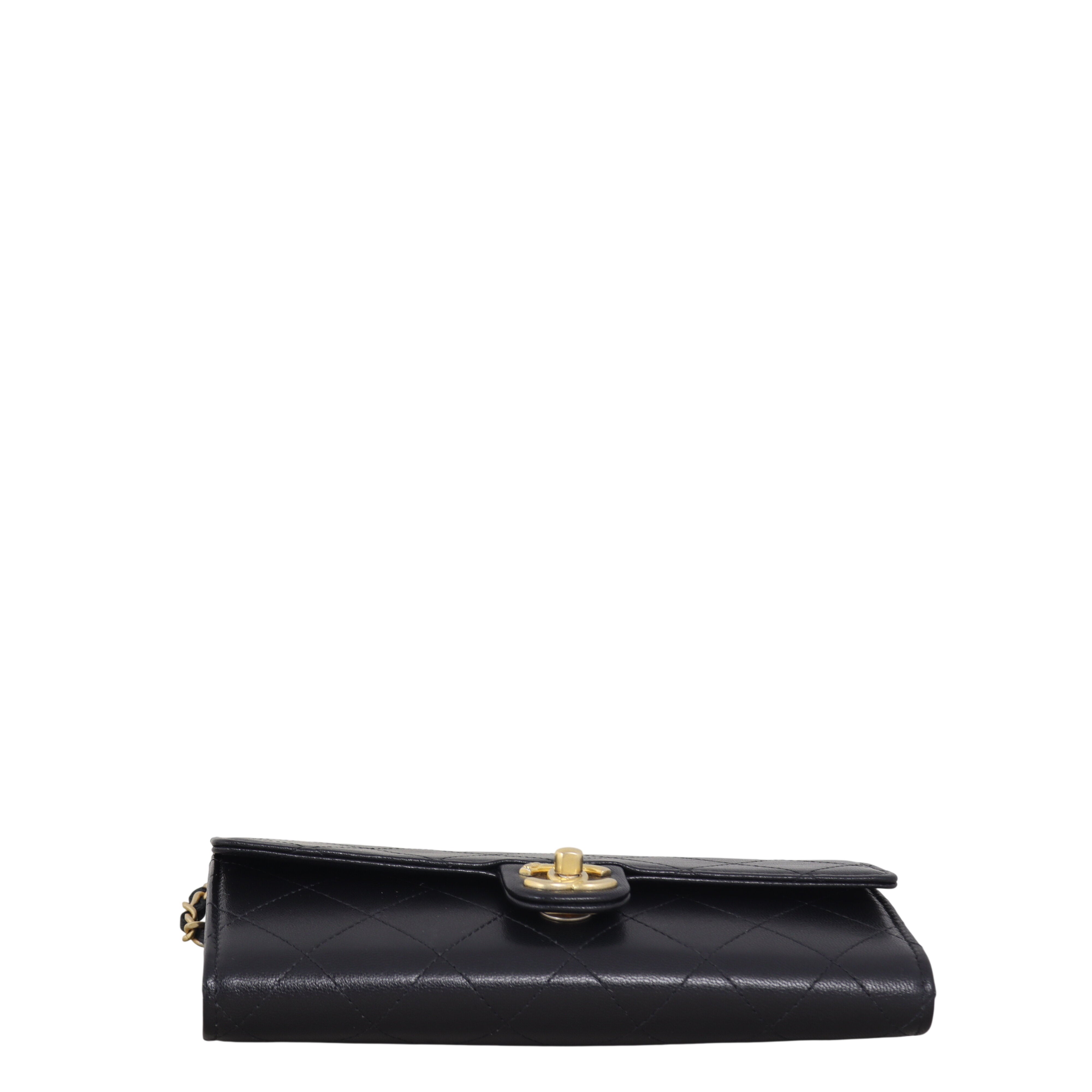 Chanel Chic Pearls Long Wallet on Chain