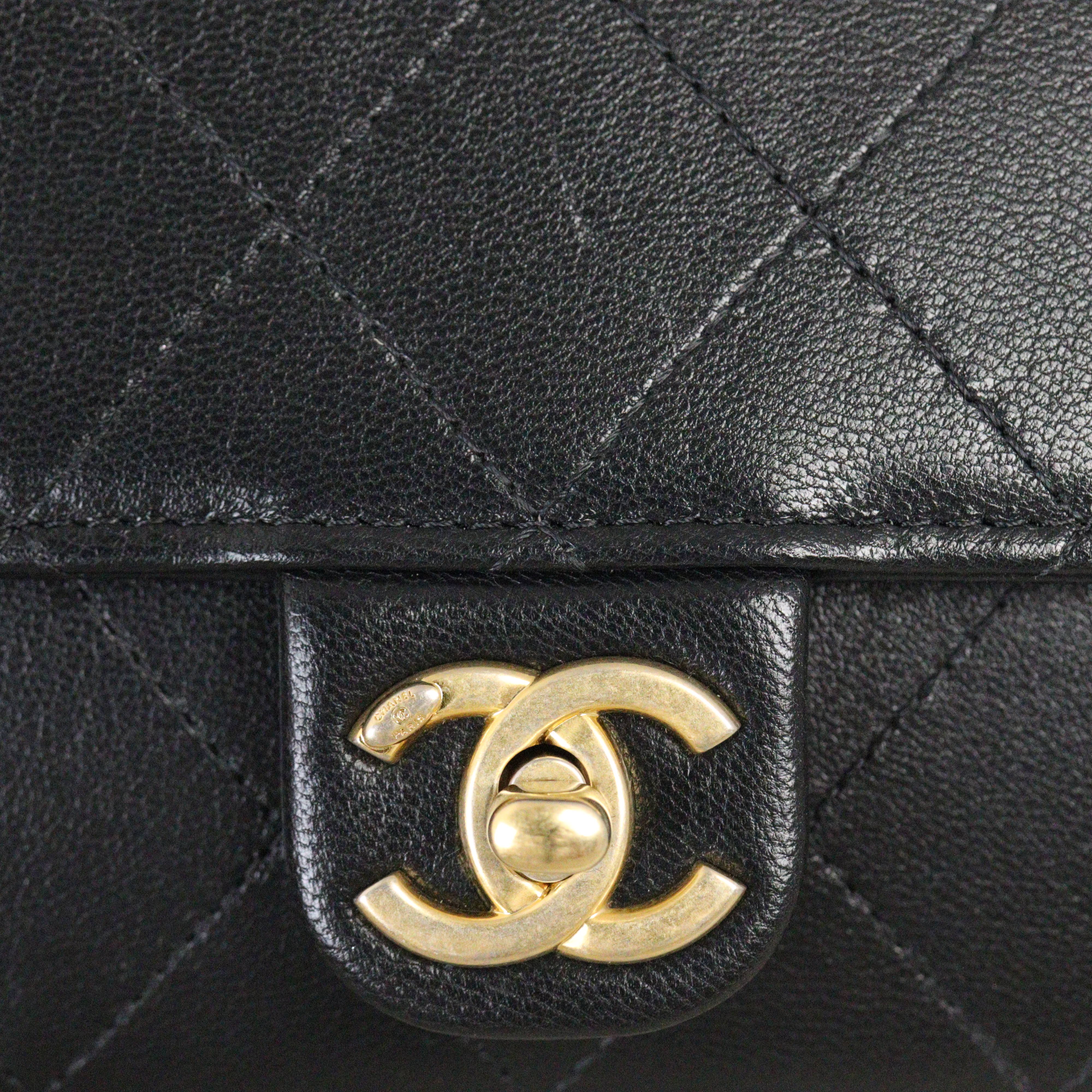 Chanel Chic Pearls Long Wallet on Chain