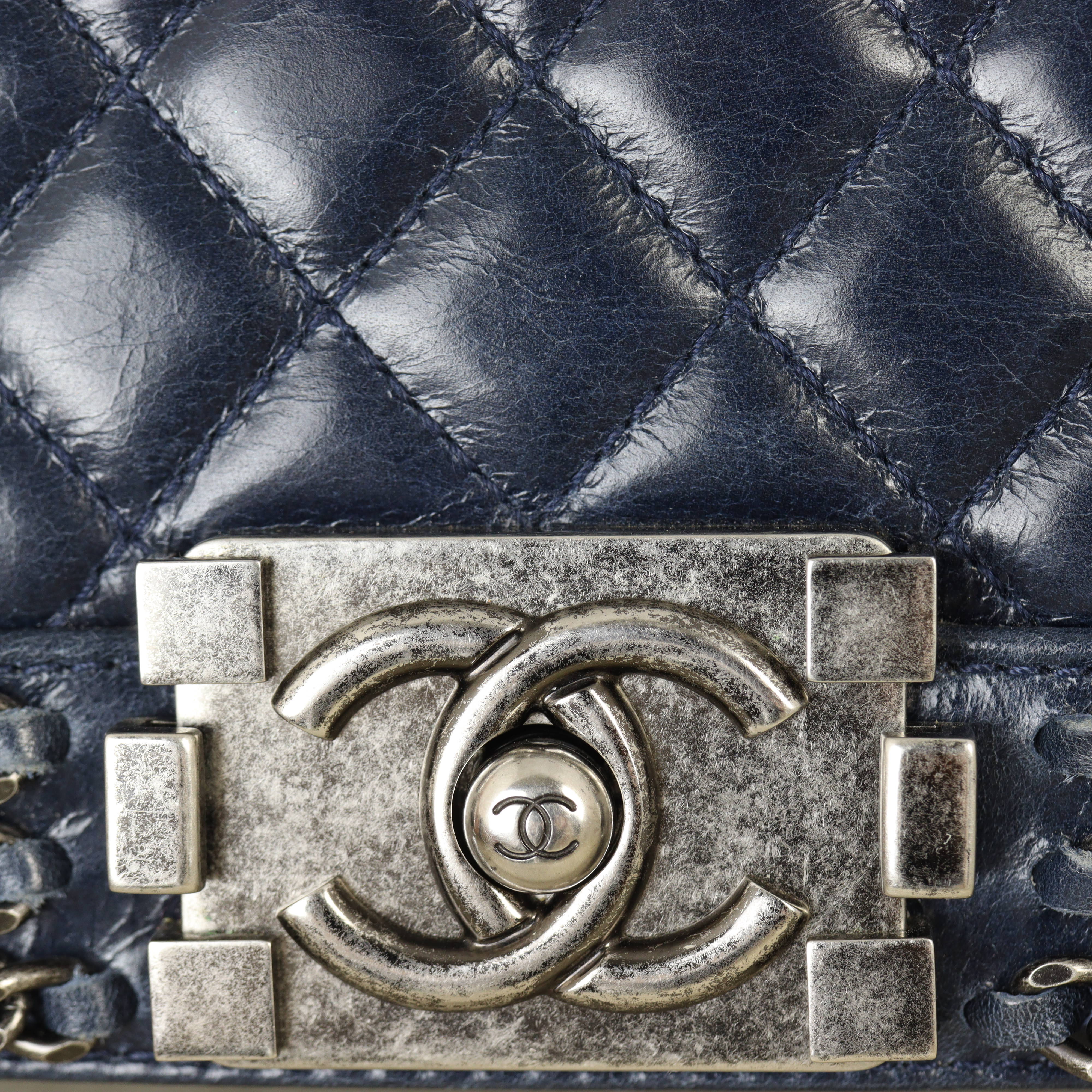 Chanel Boy Old Medium Chain Around