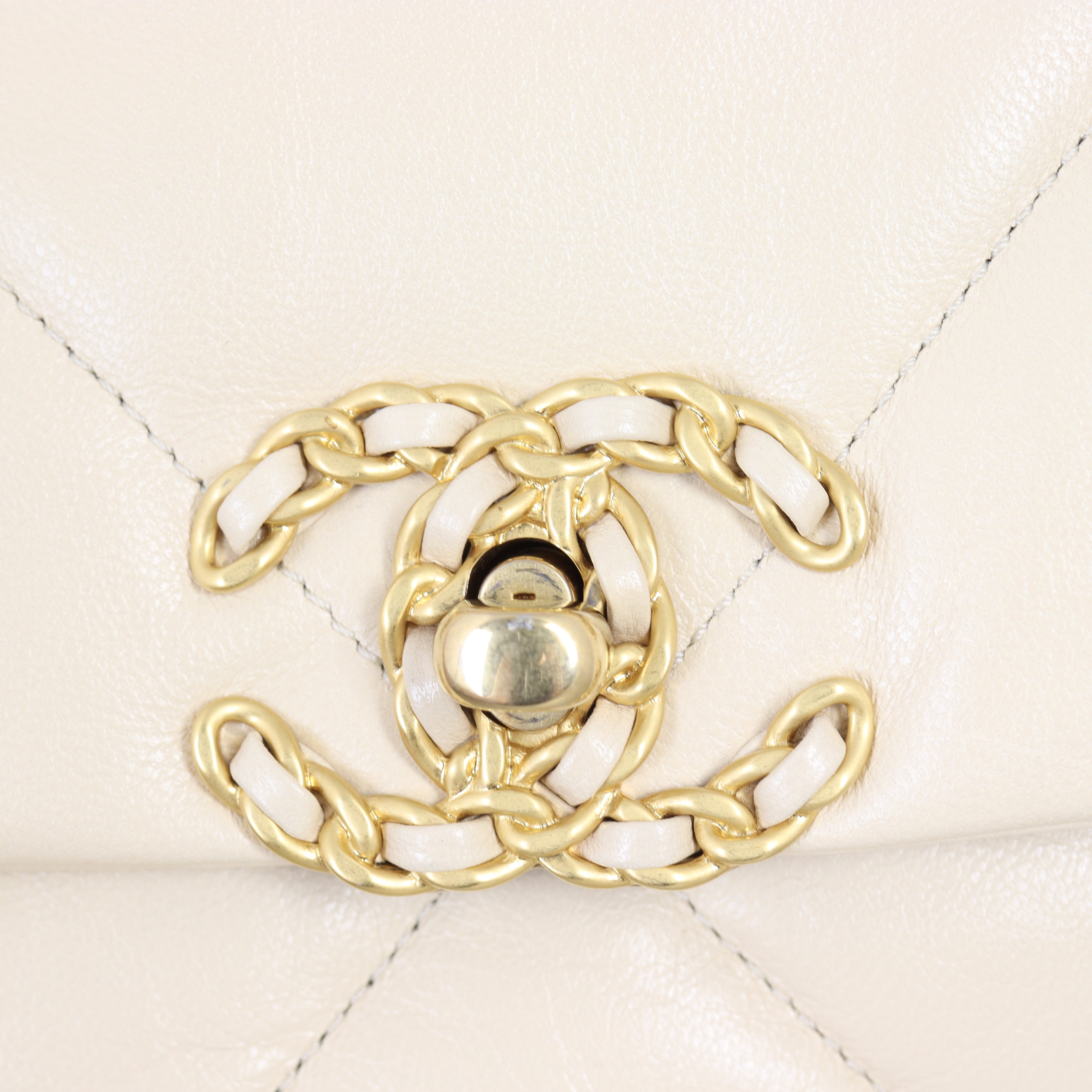 Chanel 19 Flap Bag Medium