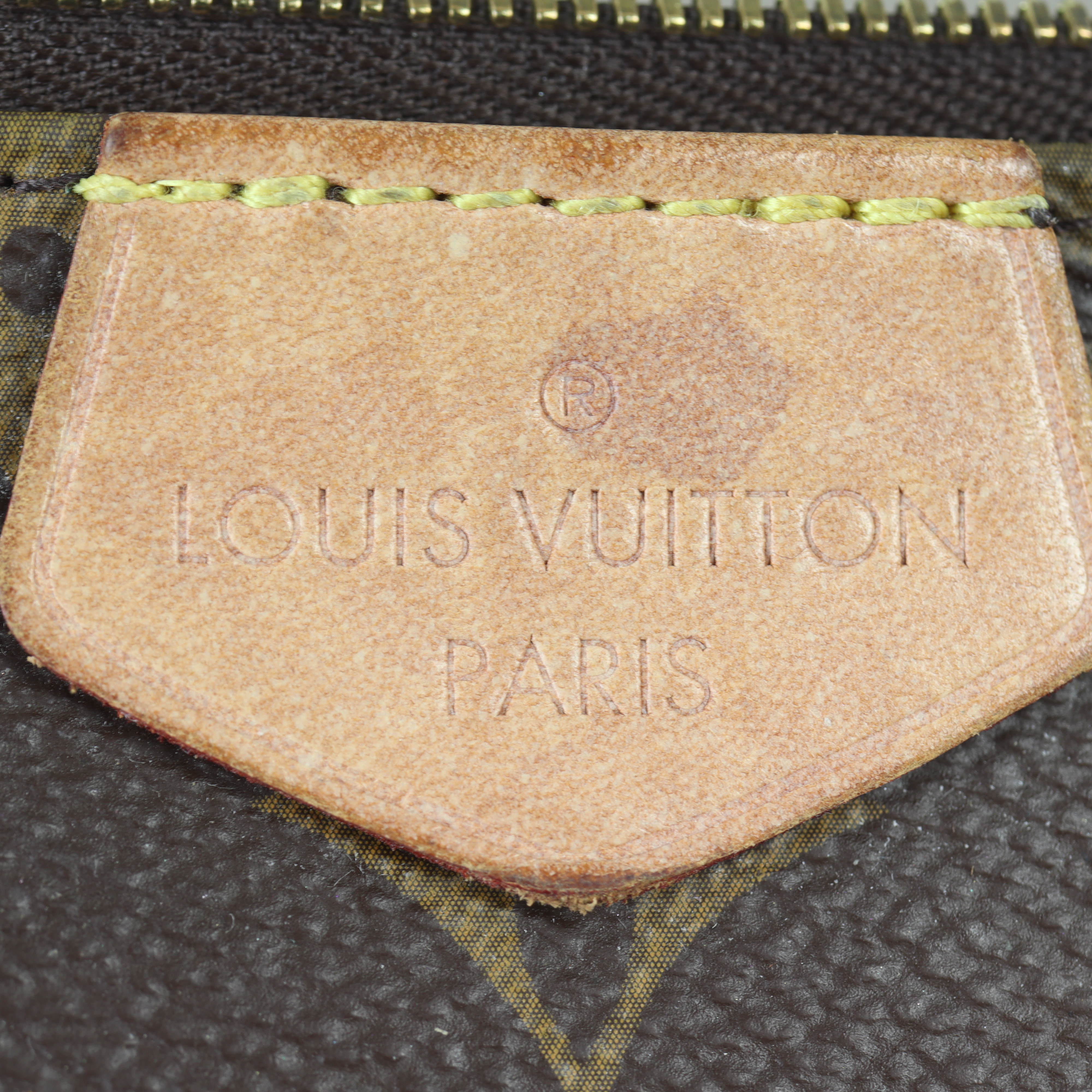 Louis Vuitton Multi Pochette Accessoires Monogram