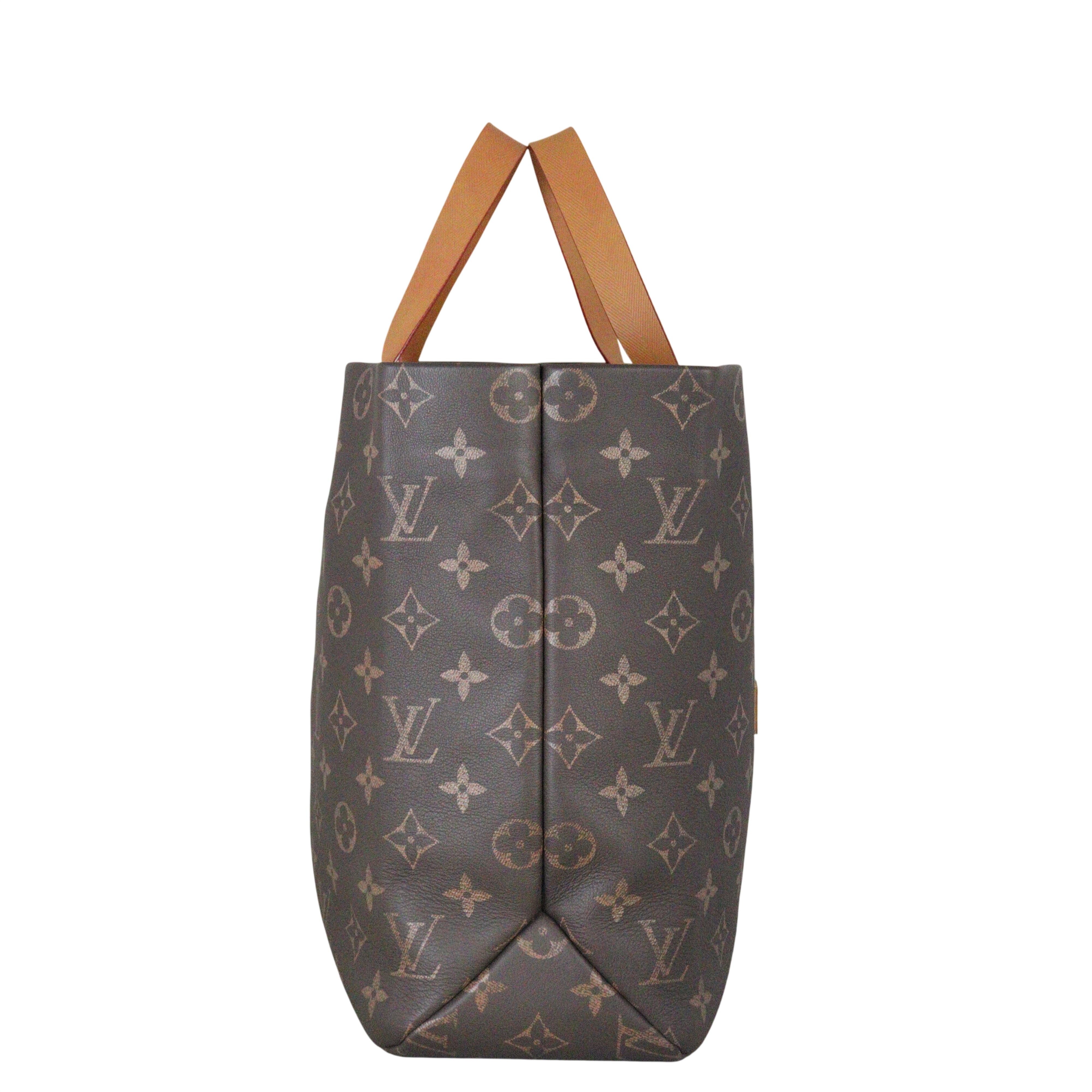 Louis Vuitton Shopper Tote MM Monogram Leather
