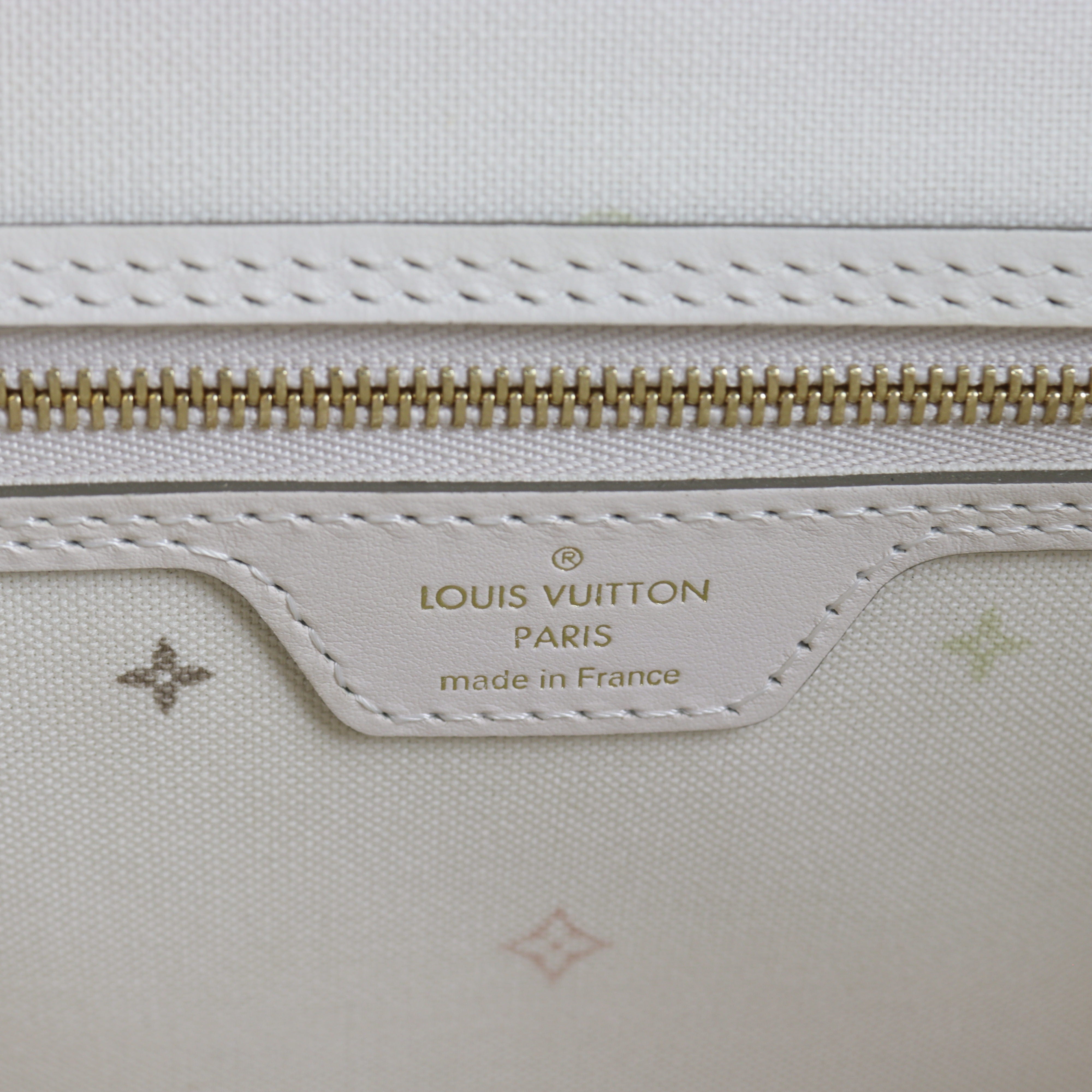 Louis Vuitton Neverfull MM Monogram Giant Sunset Khaki