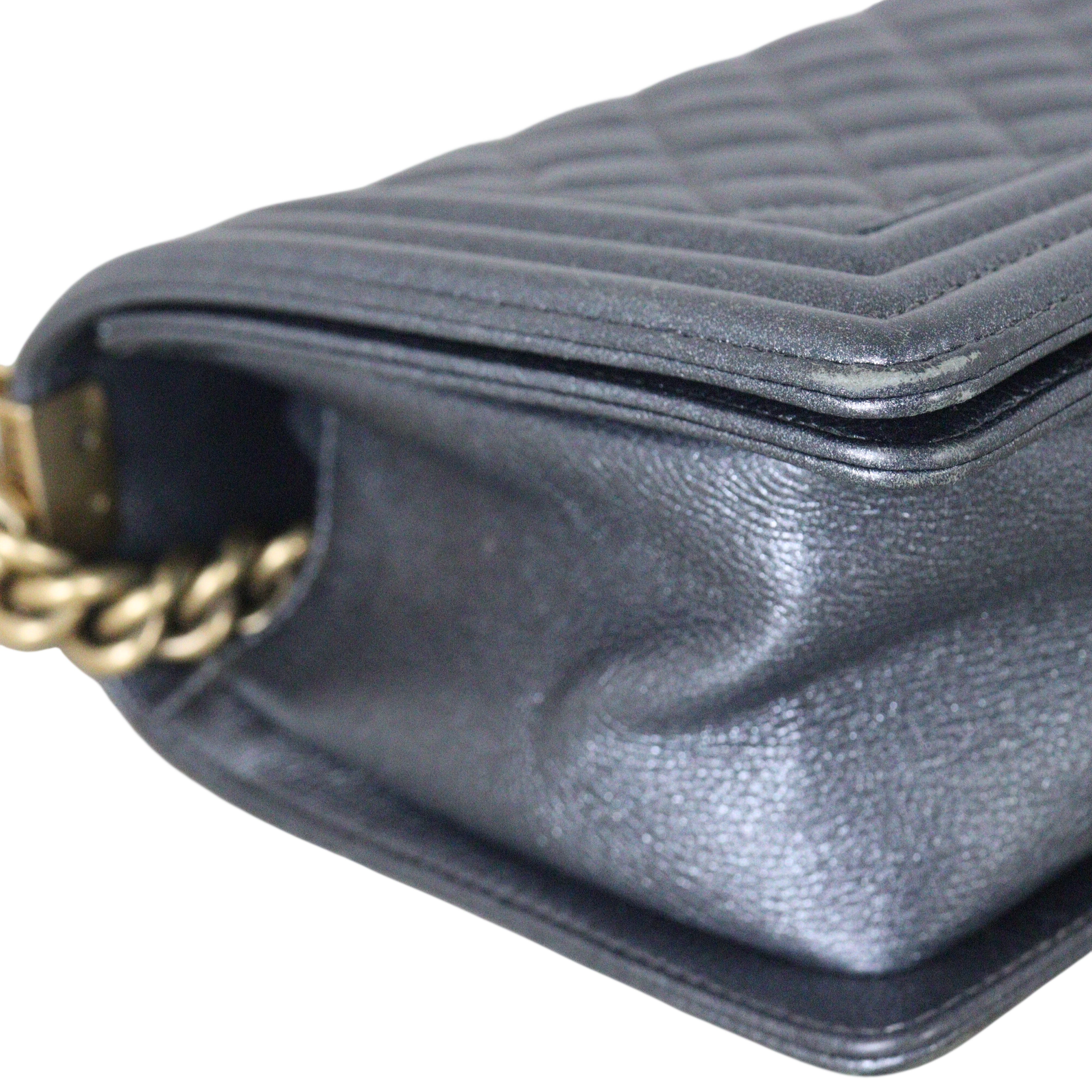 Chanel Boy Old Medium