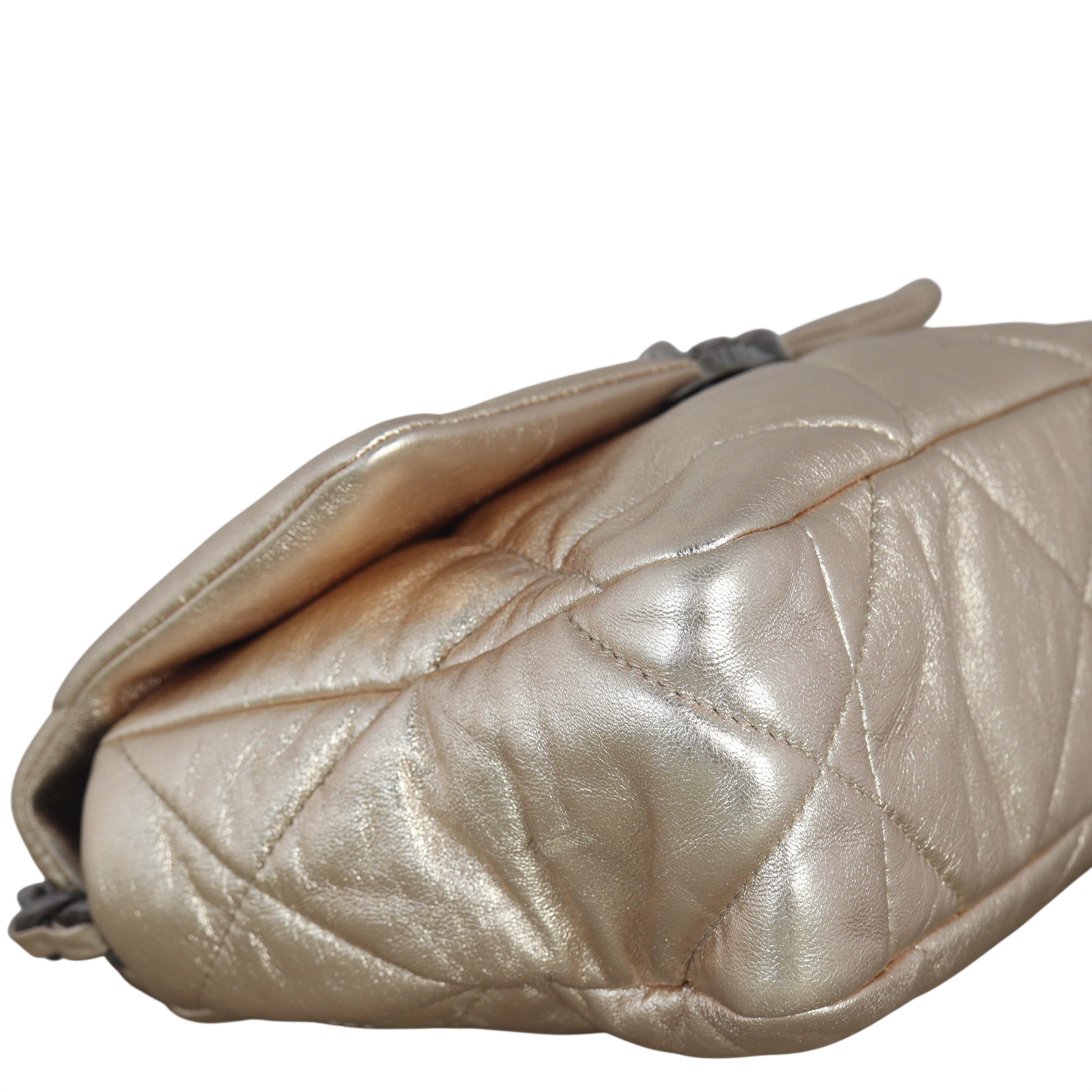 Chanel 19 Flap Bag Medium