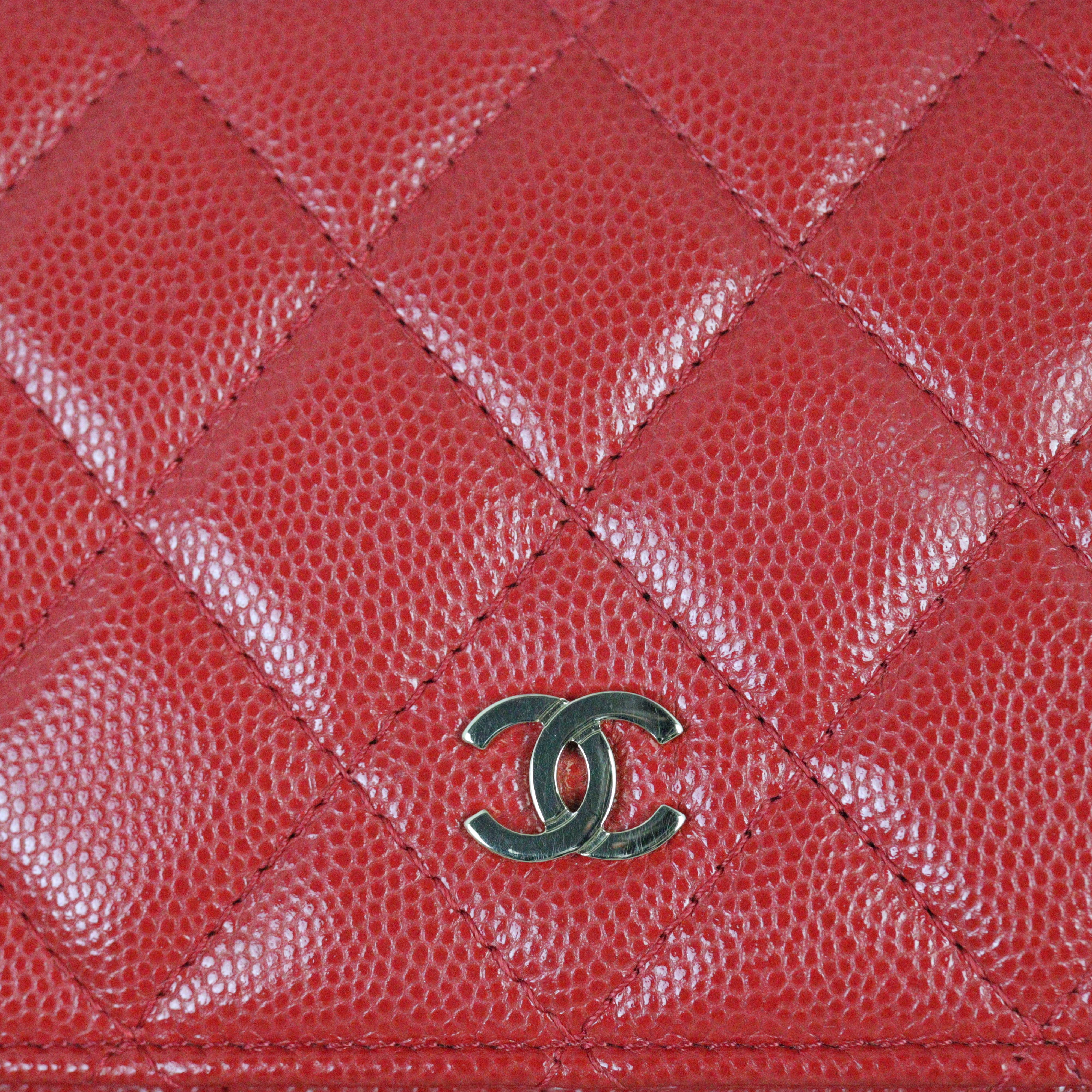 Chanel Classic Wallet on Chain