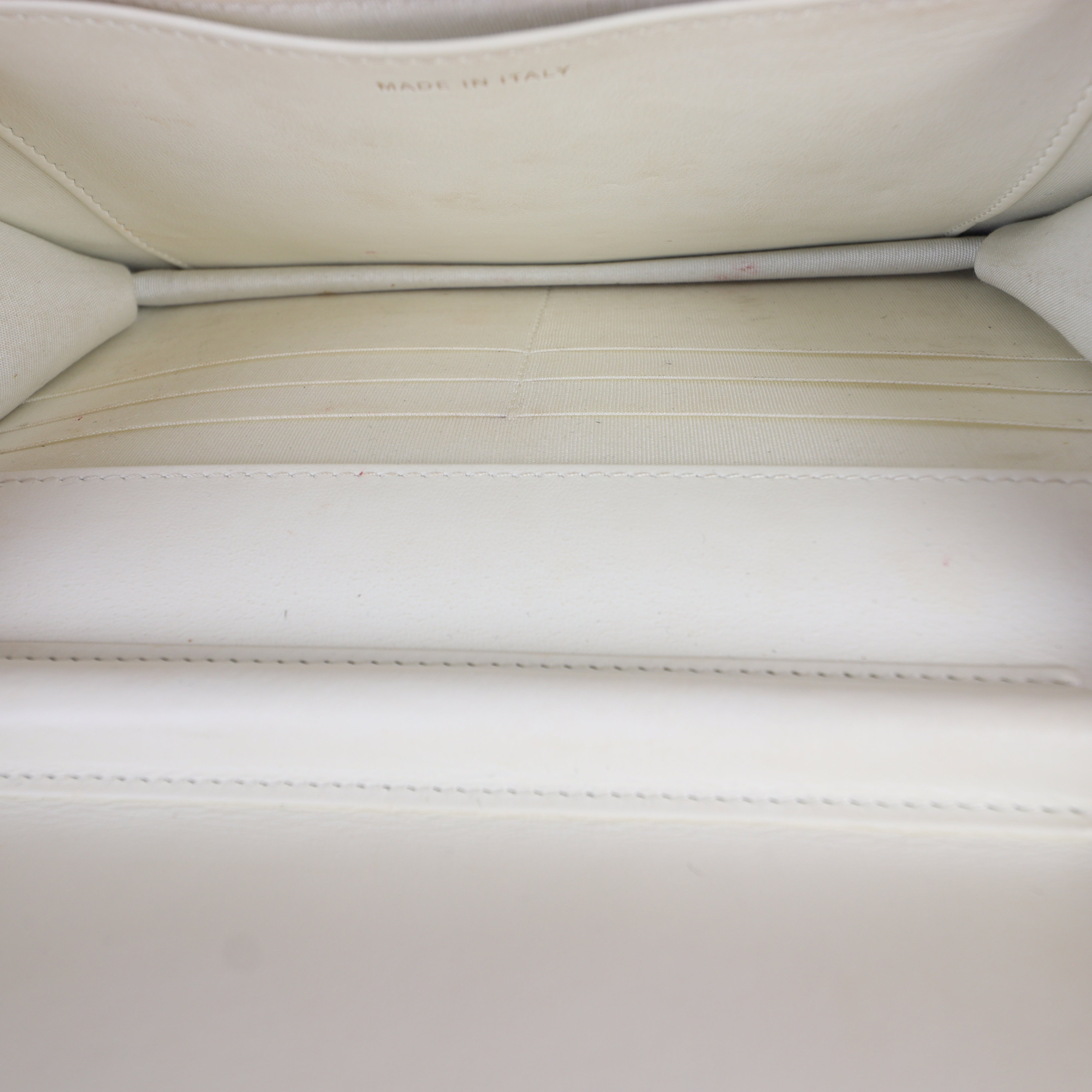 Chanel CC Wallet on Chain