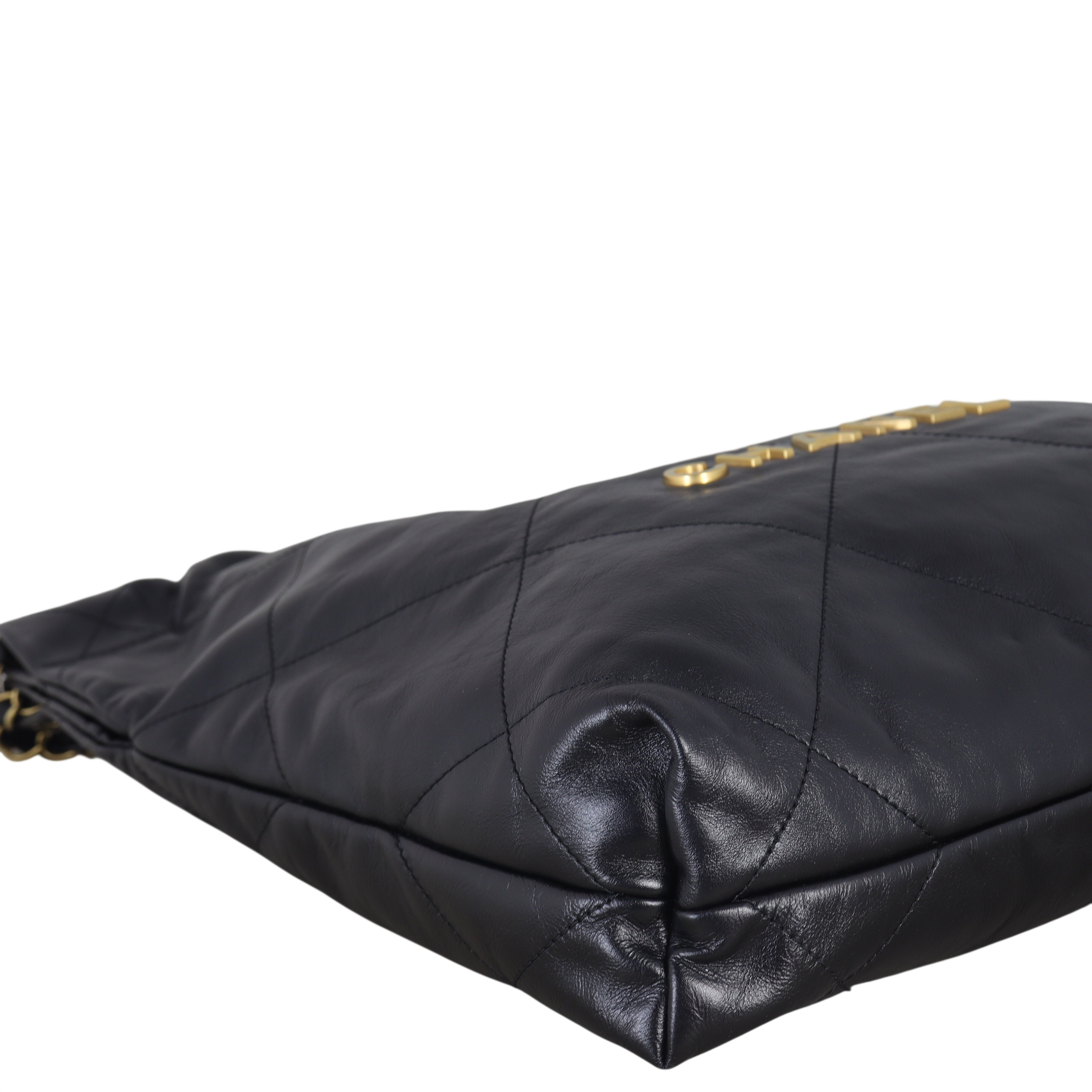 Chanel 22 Hobo Small