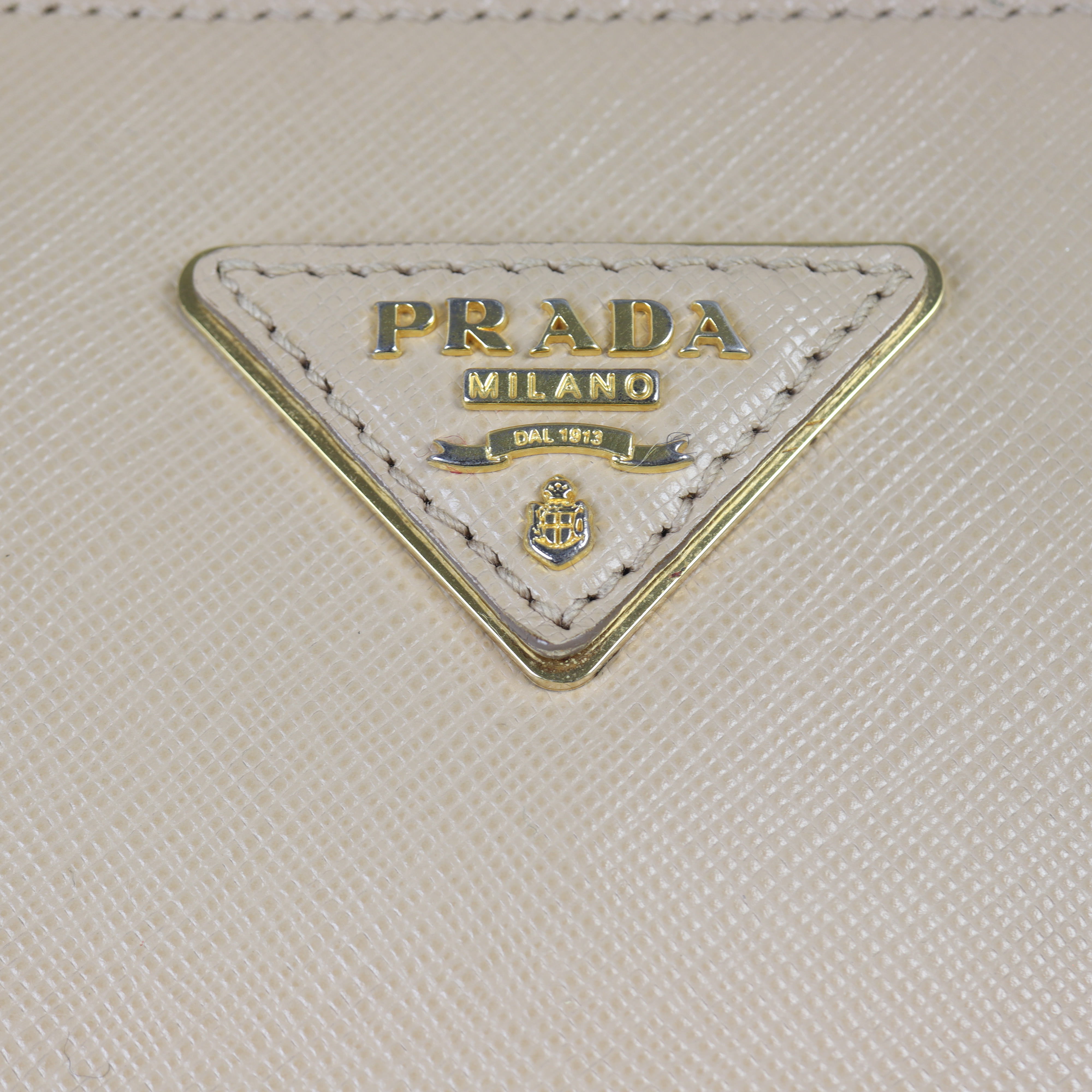 Prada Saffiano Lux Promenade Medium
