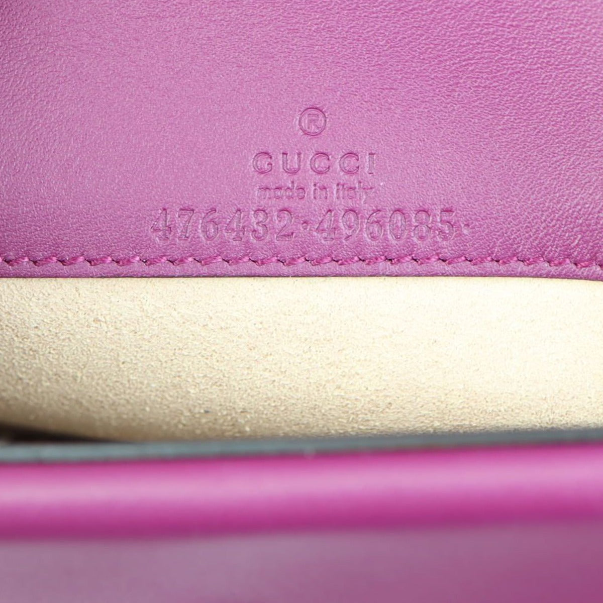 Gucci Dionysus Super Mini Velvet Bag Stamp

