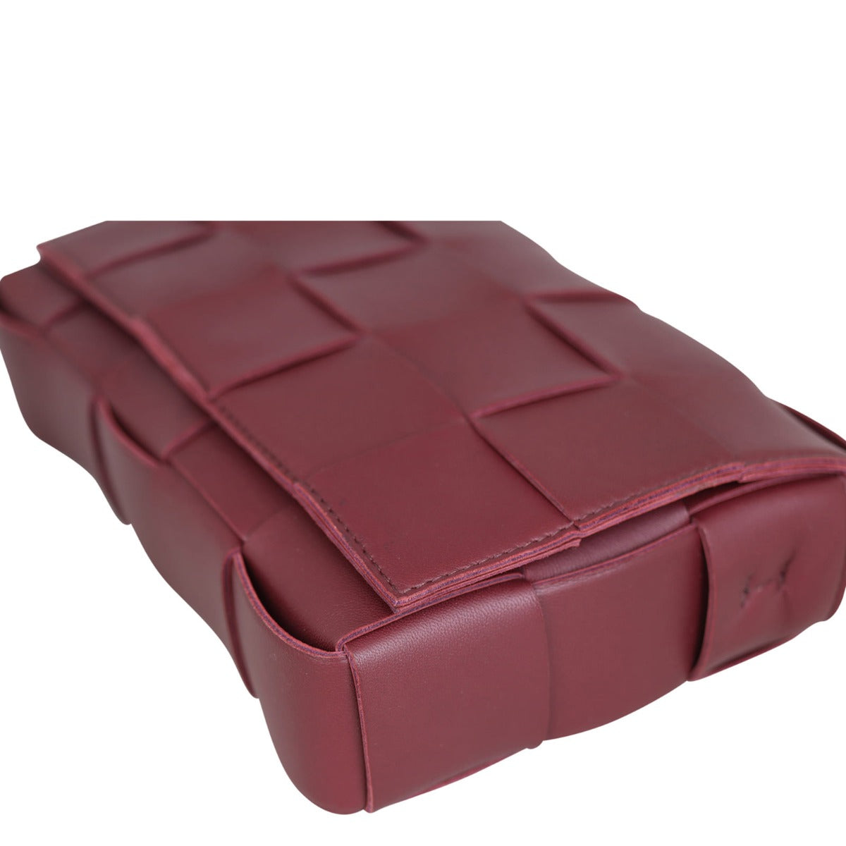 Bottega Veneta Cassette Bag Corner close up