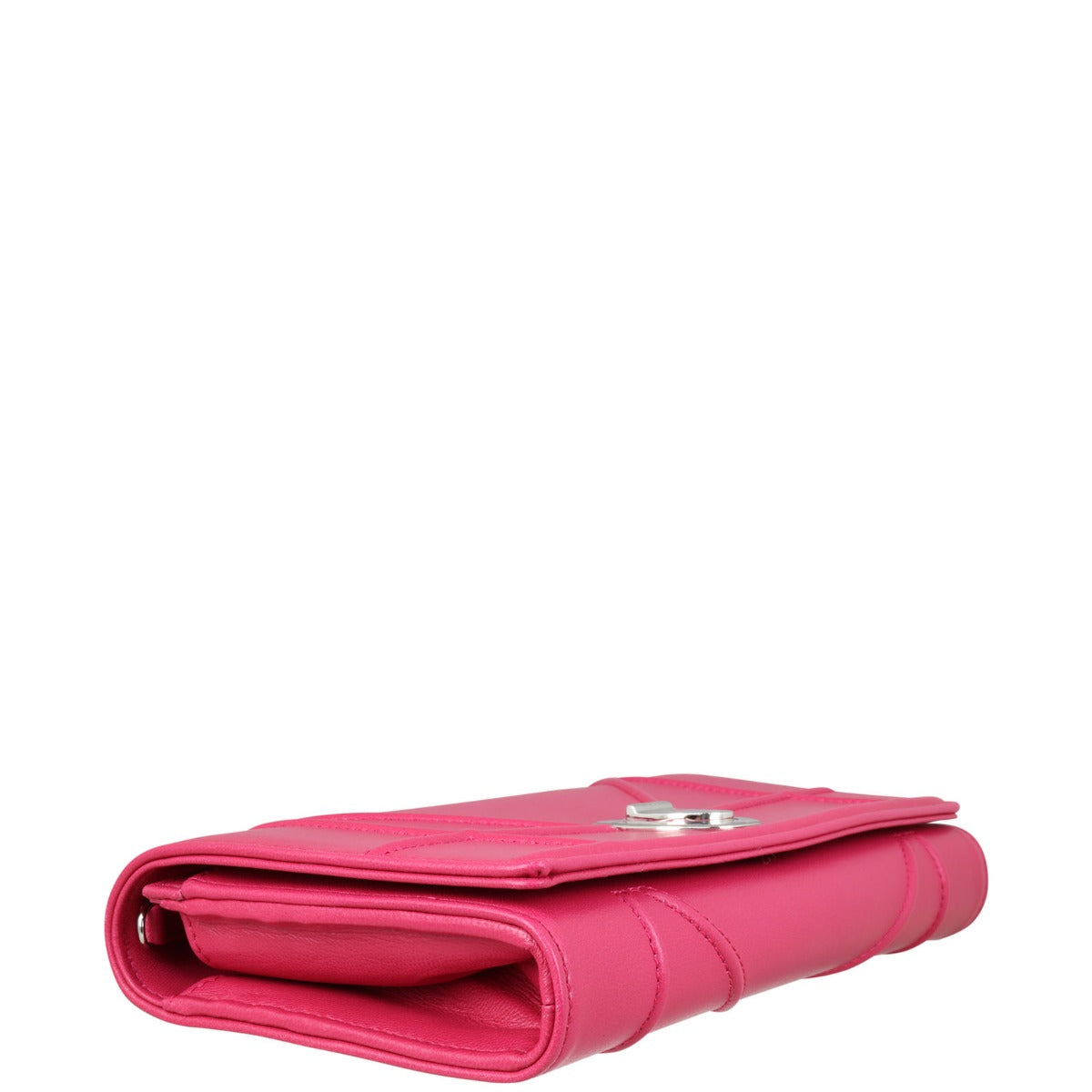 Dior Diorama Wallet on Chain corner angle