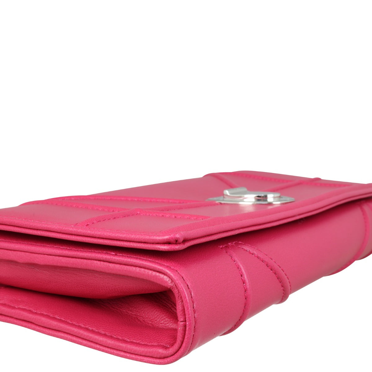 Dior Diorama Wallet on Chain corner close