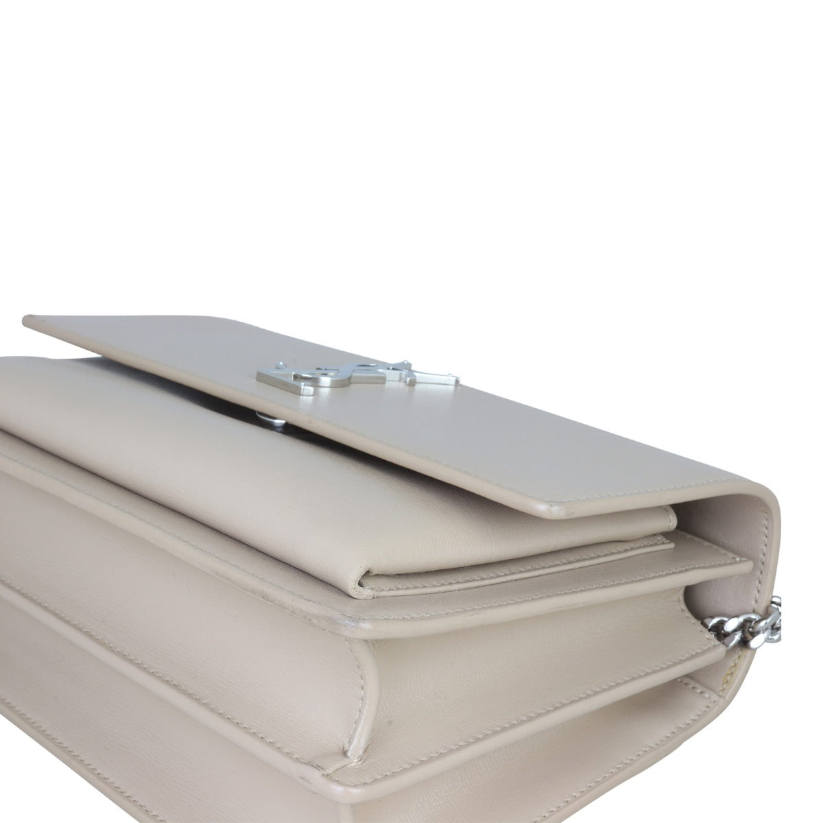 Saint Laurent Sunset Medium Corner Closeup