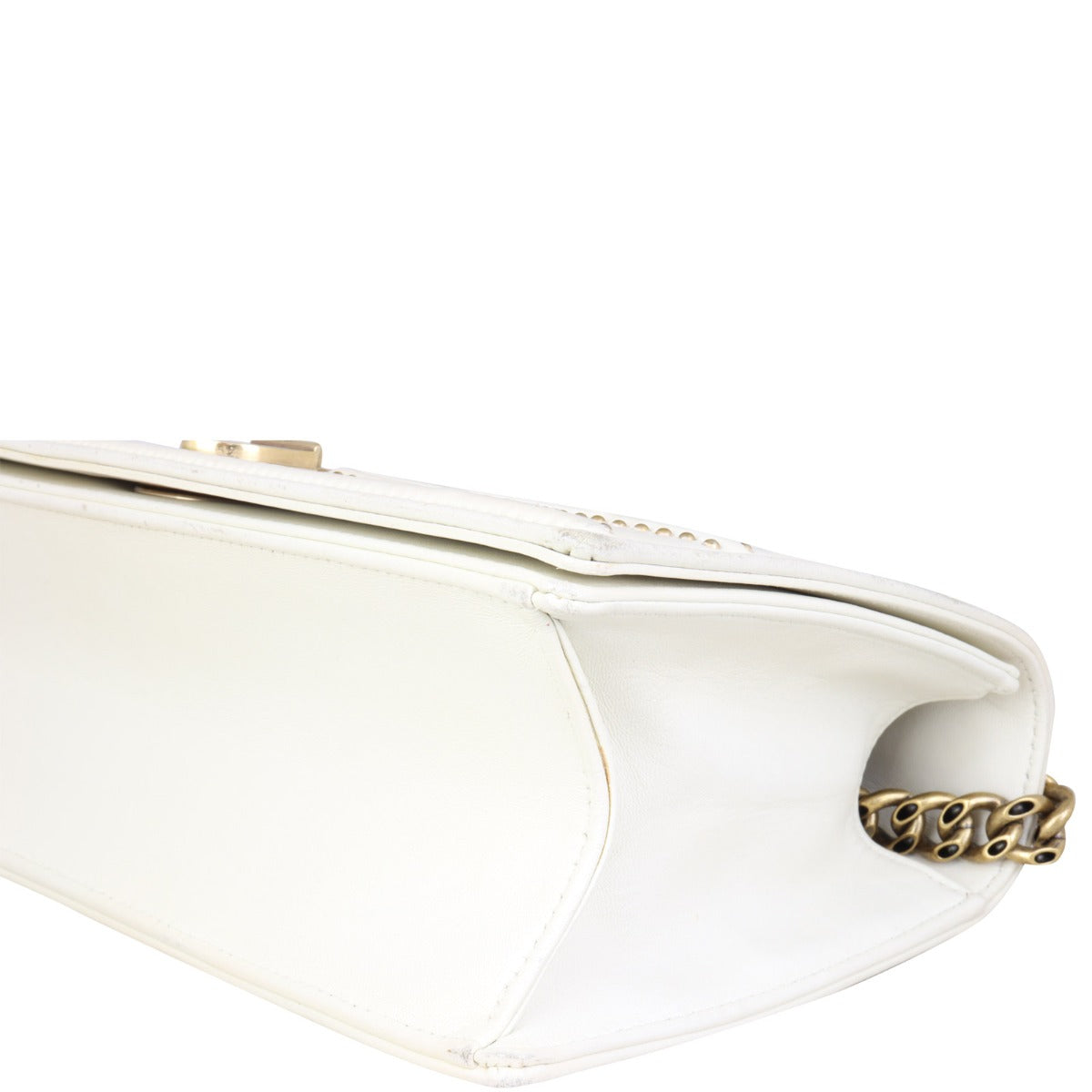 Dior Diorama Studded Medium Corner Closeup