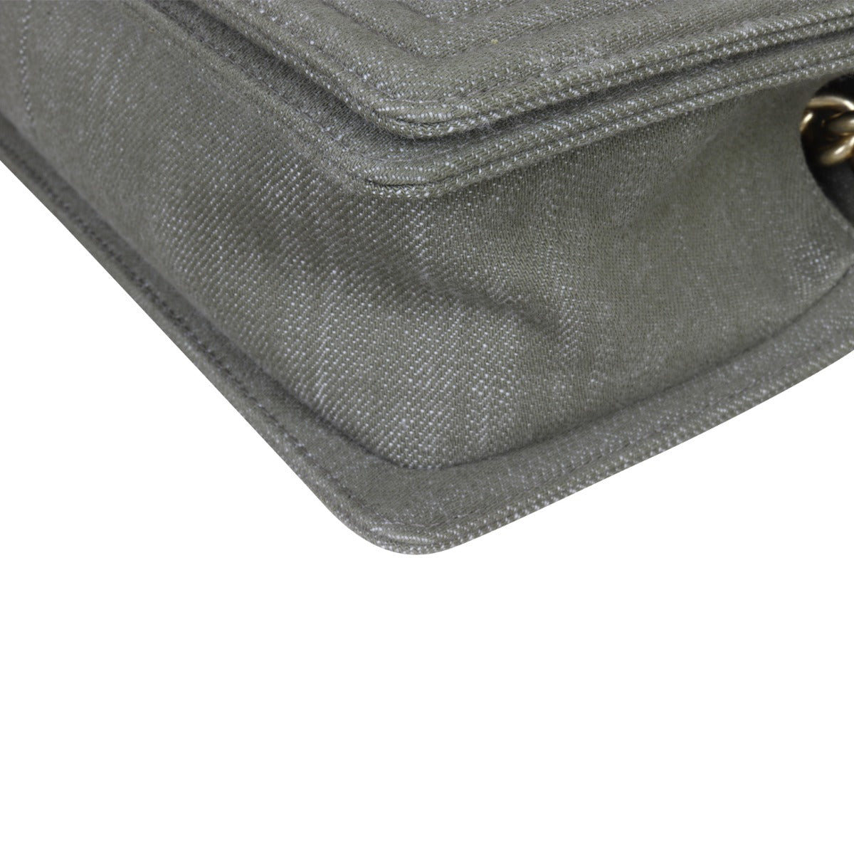 Chanel Boy Old Medium Denim Close Corner