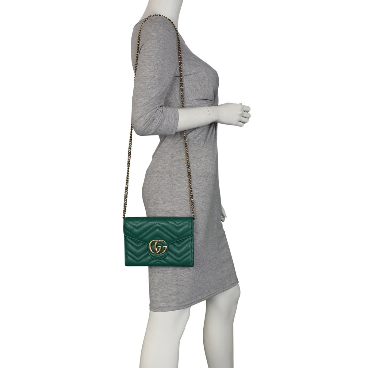 Gucci GG Marmont Matelasse Chain Wallet Mannequin