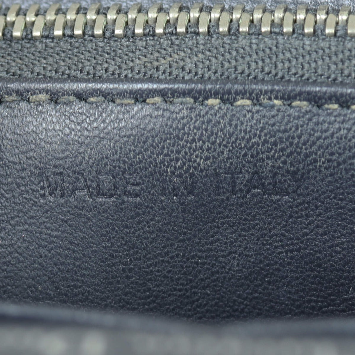 Dior Diorama Wallet on Chain Micro-cannage Made in Stamp