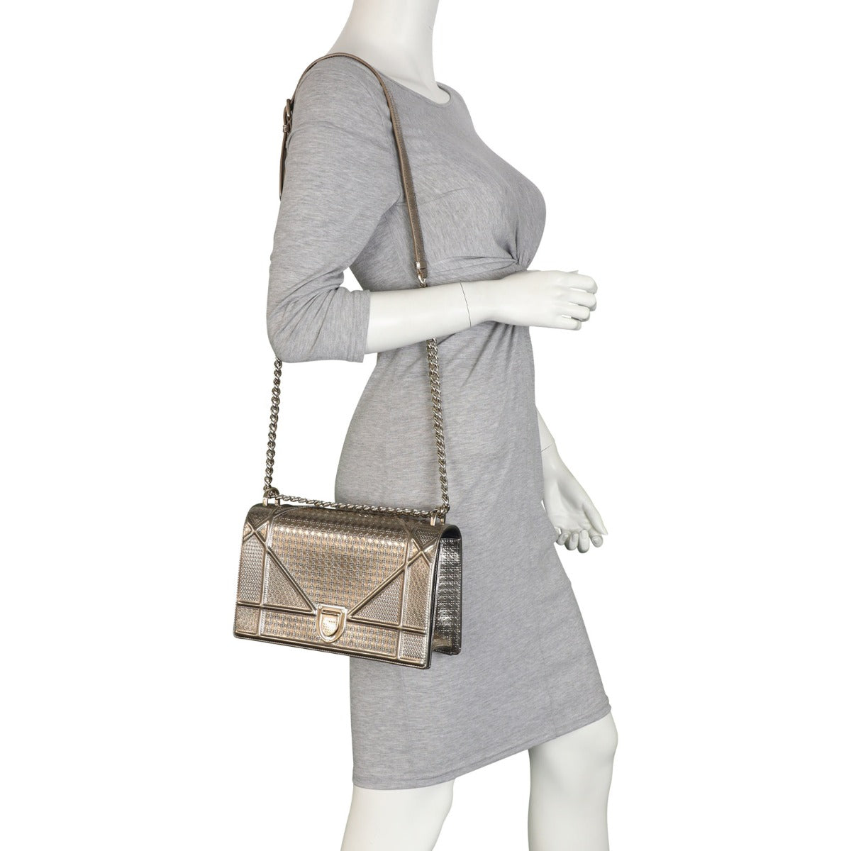 Dior Diorama Micro-Cannage bag Mannequin