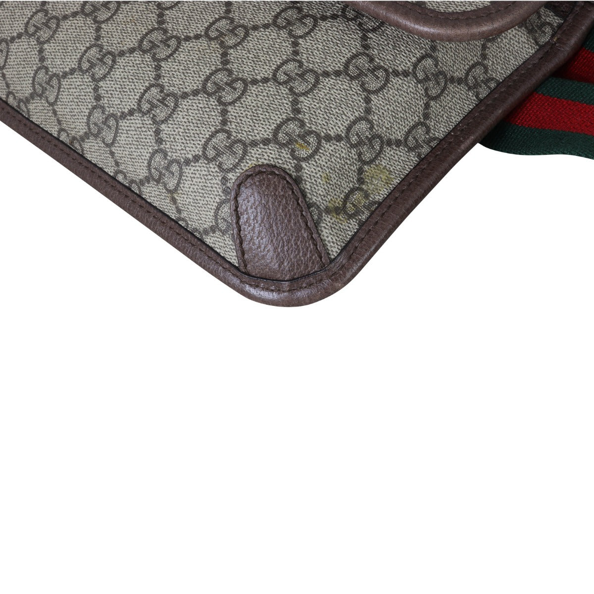 Gucci Neo Vintage Supreme Belt Bag Corner Close Up