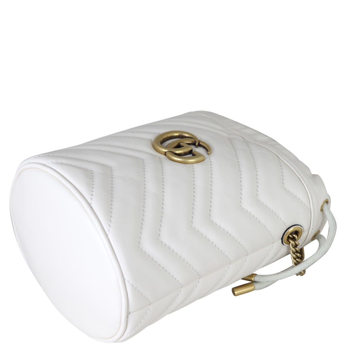 Gucci GG Marmont Mini Bucket Bag Corner Distance