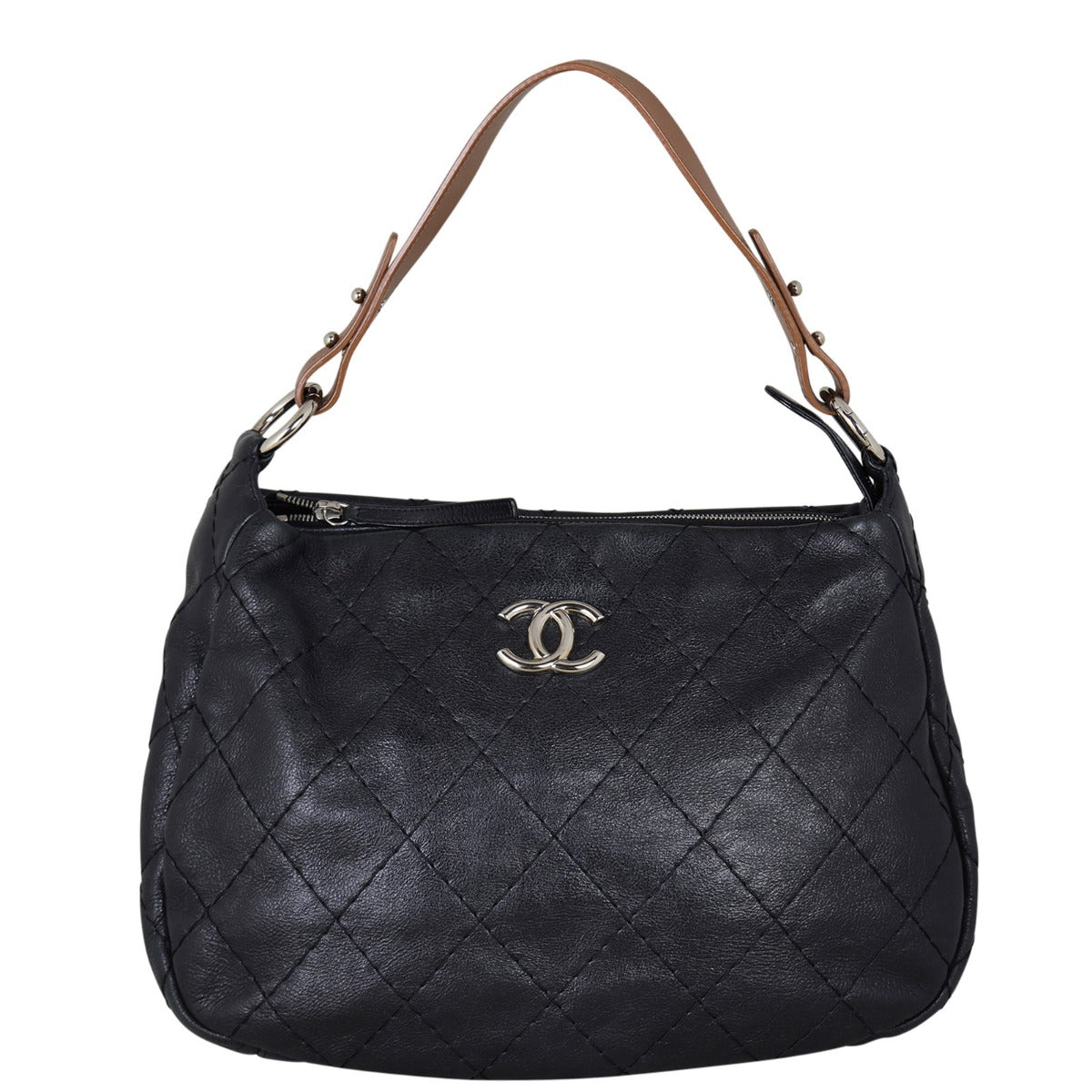 Chanel On The Road Hobo Front