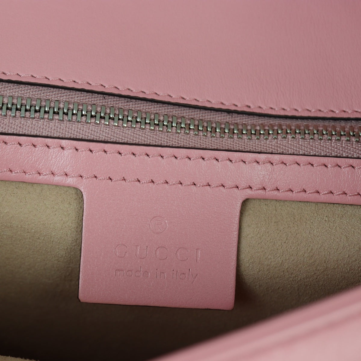 Gucci GG Marmont Matelasse Small Shoulder Bag