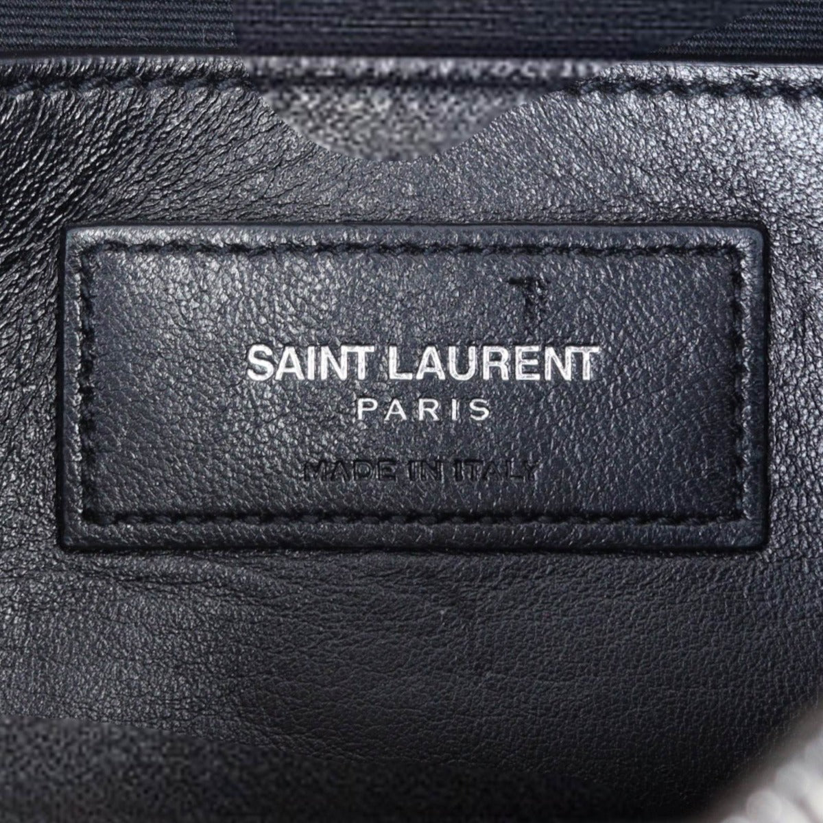Saint Laurent College Medium