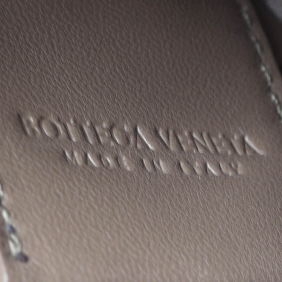 Bottega Veneta Intrecciato Cobble Small