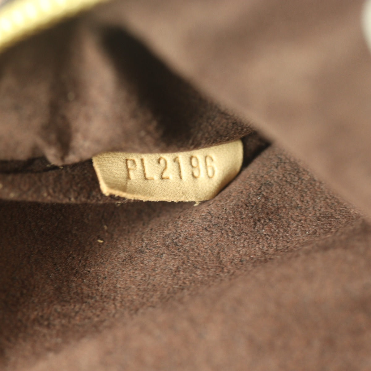 Louis Vuitton Pochette Metis Monogram