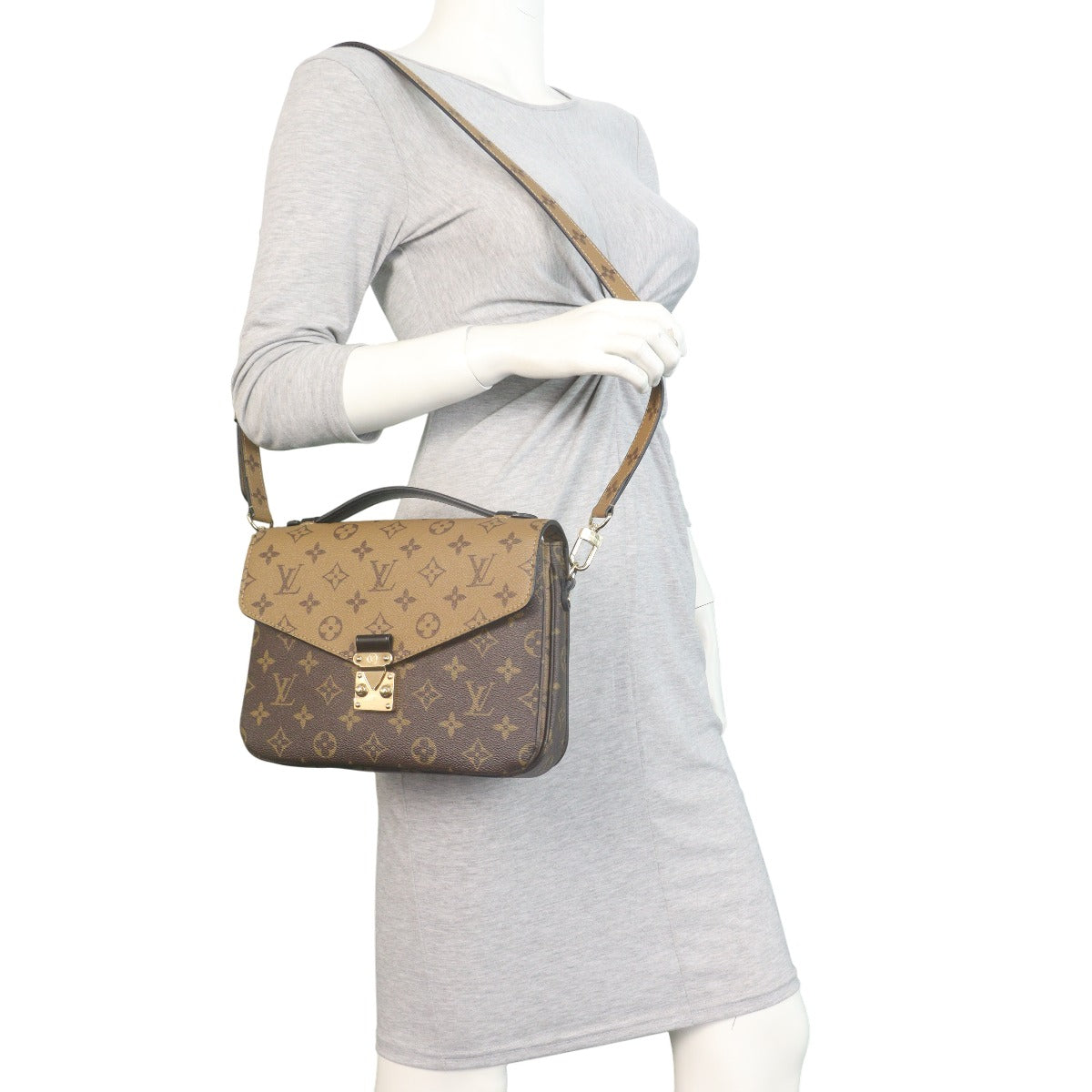 Louis Vuitton Pochette Metis Monogram Reverse