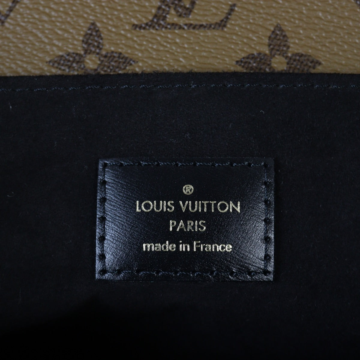 Louis Vuitton Pochette Metis Monogram Reverse