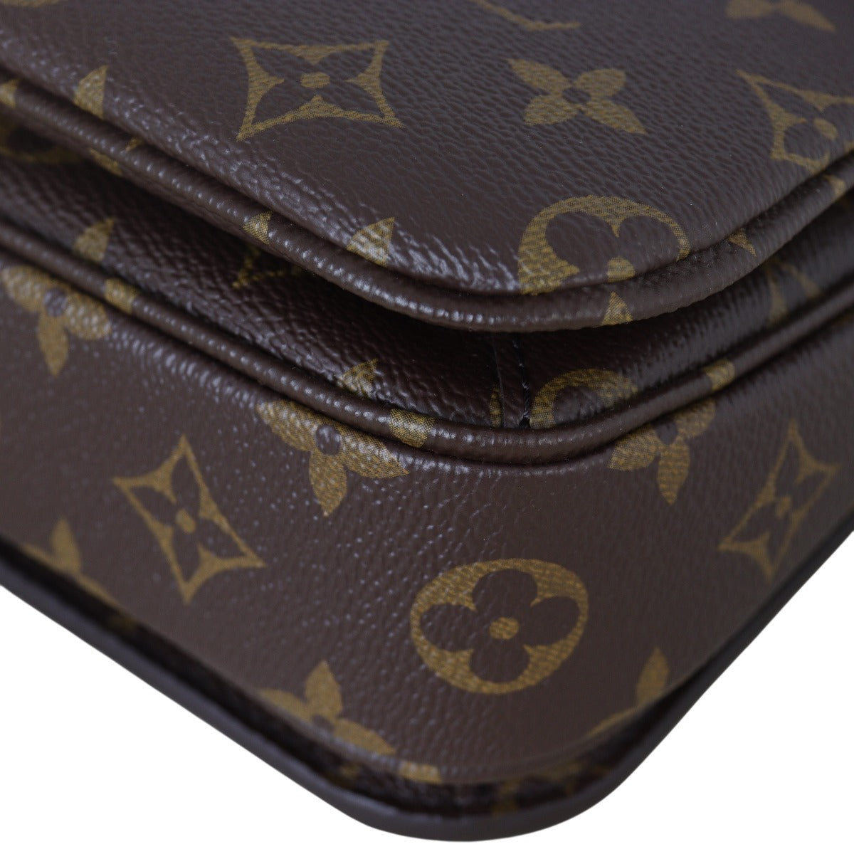 Louis Vuitton Pochette Metis Monogram