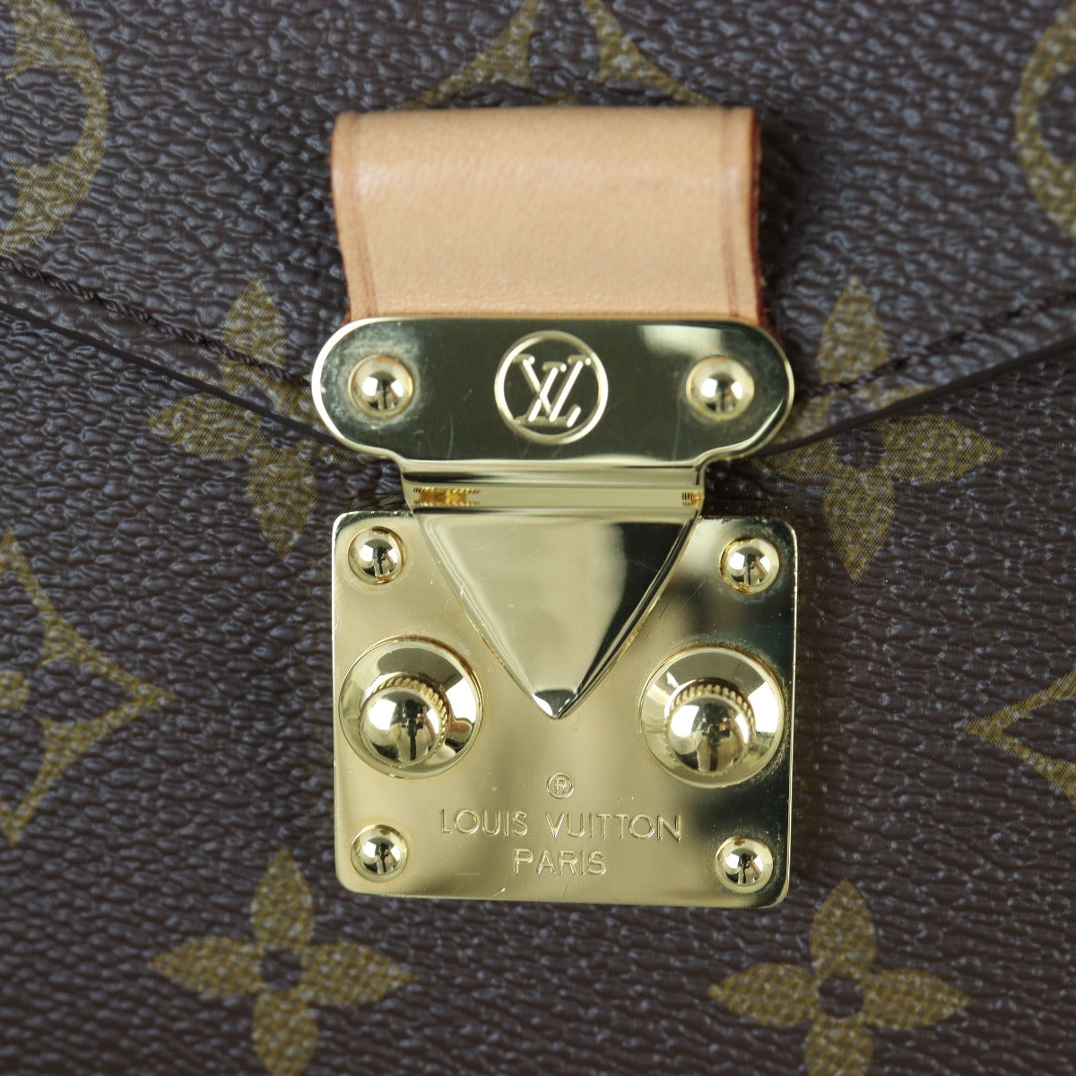 Louis Vuitton Pochette Metis Monogram