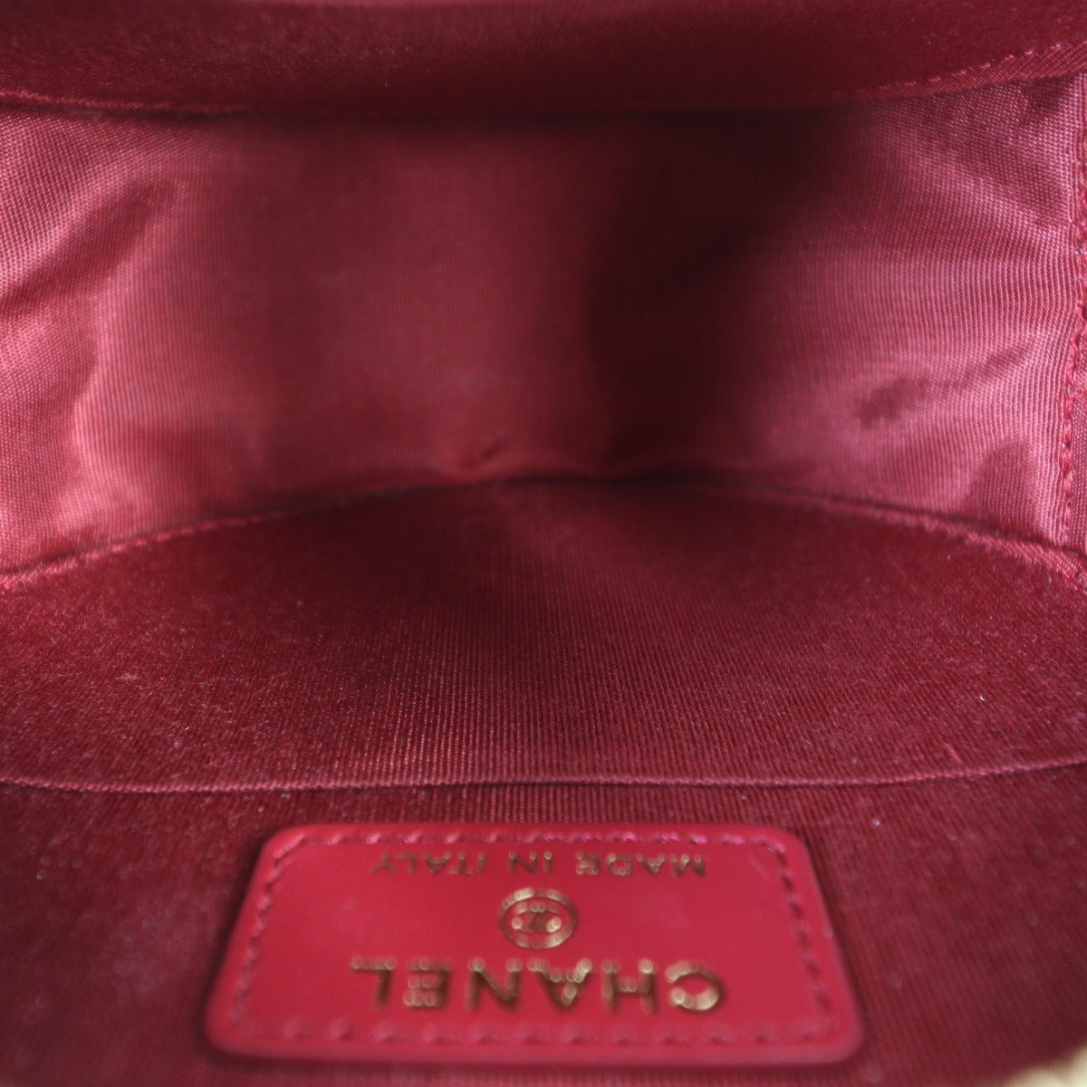 Chanel 19 Round Clutch with Chain