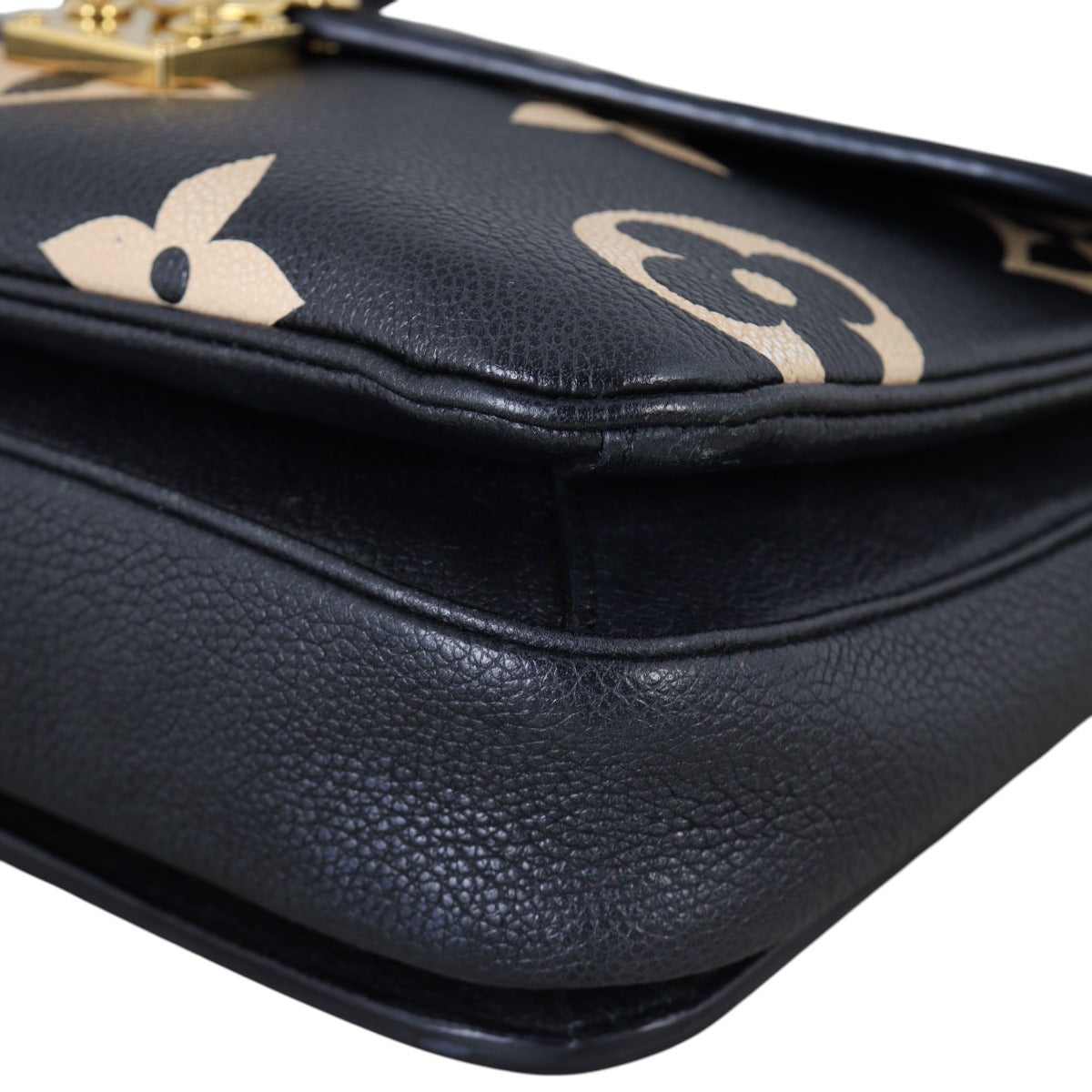 Louis Vuitton Pochette Metis Monogram Empreinte Giant Bicolour