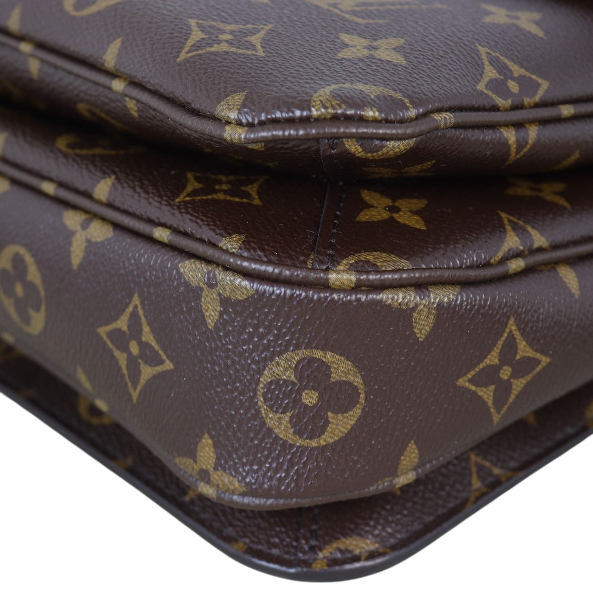 Louis Vuitton Pochette Metis Monogram