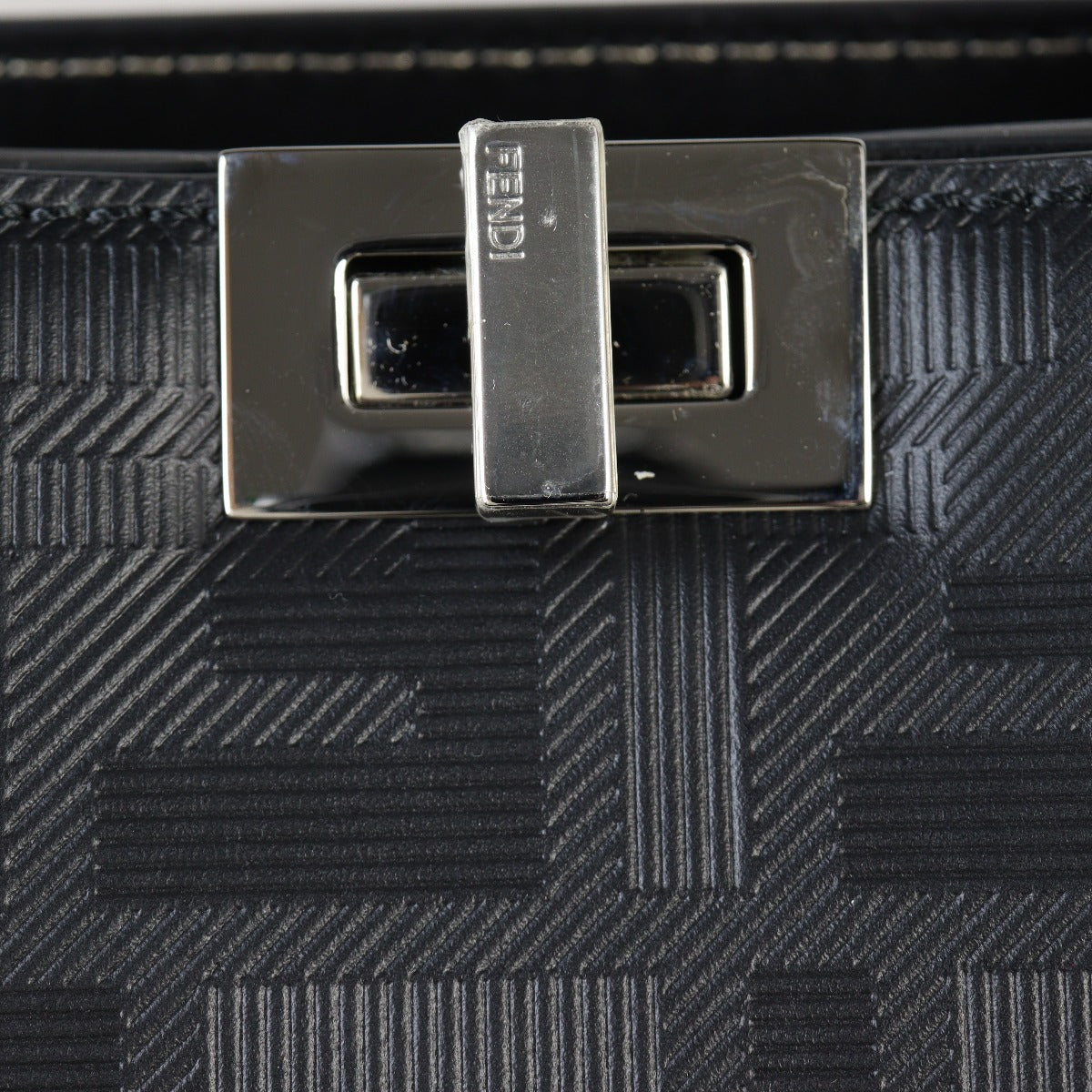 Fendi Peekaboo ISeeU XCross